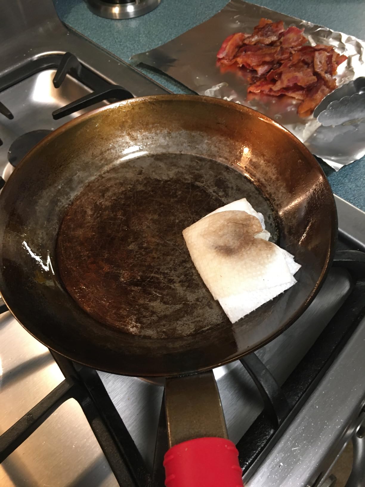 Matfer Bourgeat 062003 Black Steel Round Frying Pan, 10 1/4-Inch customer photo 1