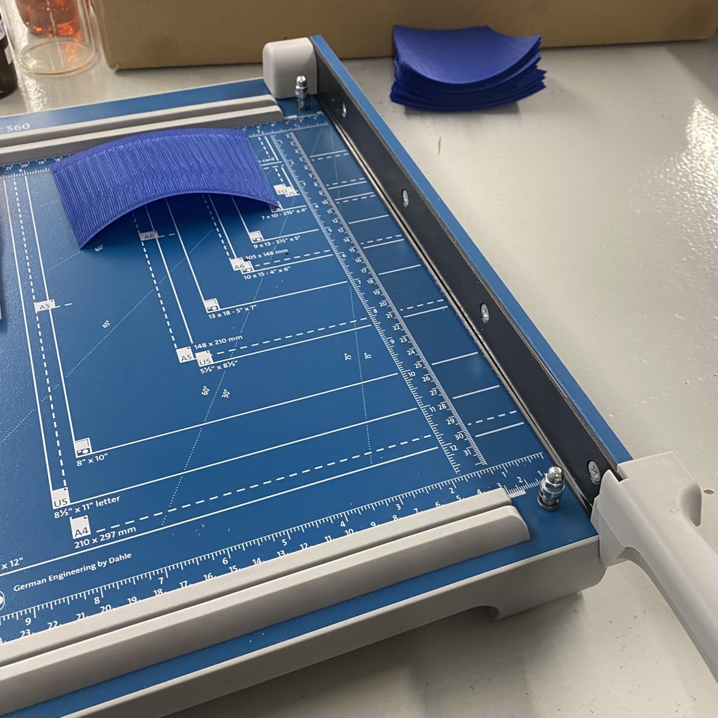 Dahle 533 Professional Guillotine Trimmer, 13