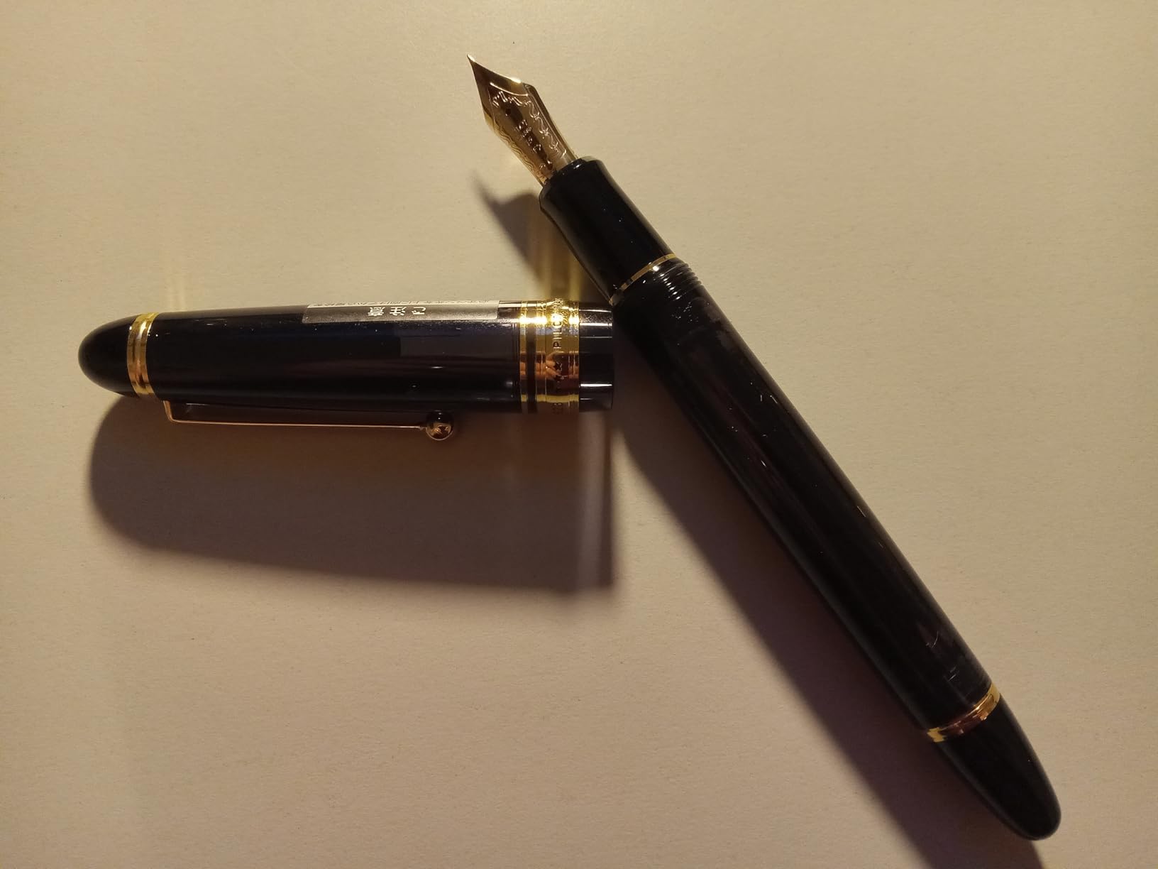 Pilot Custom 823 Black Fountain Pen FKK-3MRP-TBB Nib:Broad customer photo 2