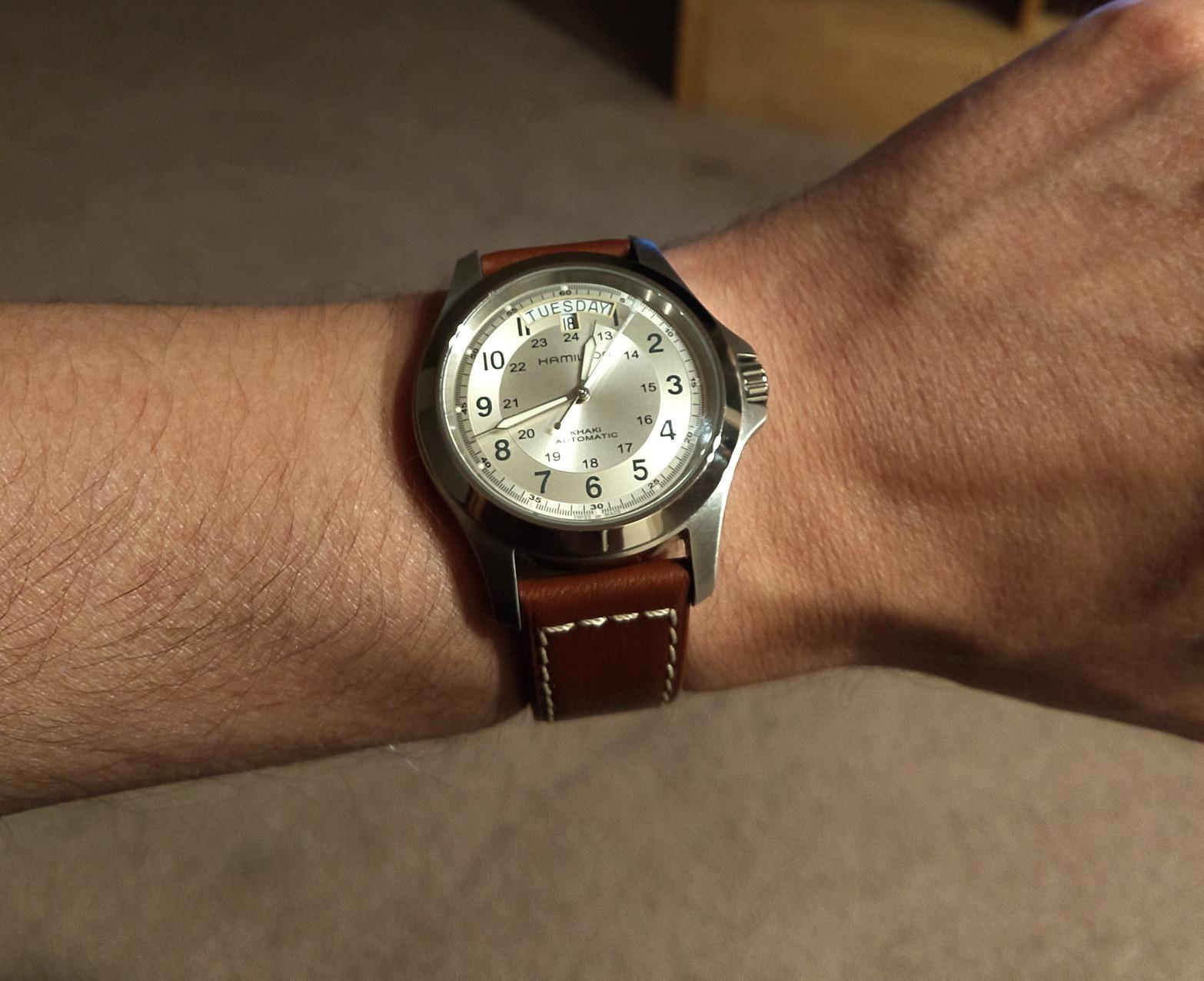 Hamilton Khaki Field King Automatic Men's Watch, 40mm Stainless Steel Case, Swiss Made, Beige Dial Analog Wrist Watch for Men, 50m Waterproof, Sapphire Crystal, Cow Leather Strap customer photo 1