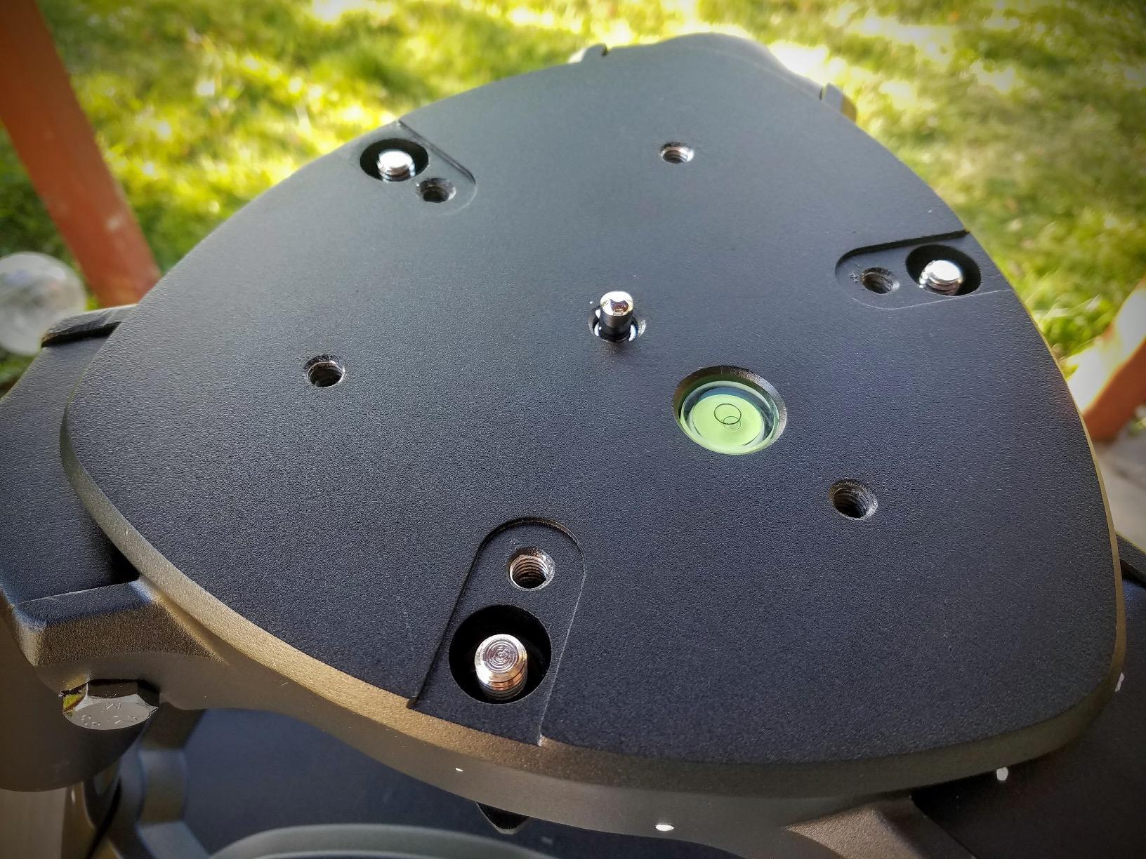 Celestron 93493 Heavy Duty CPC 1100 Tripod customer photo 1