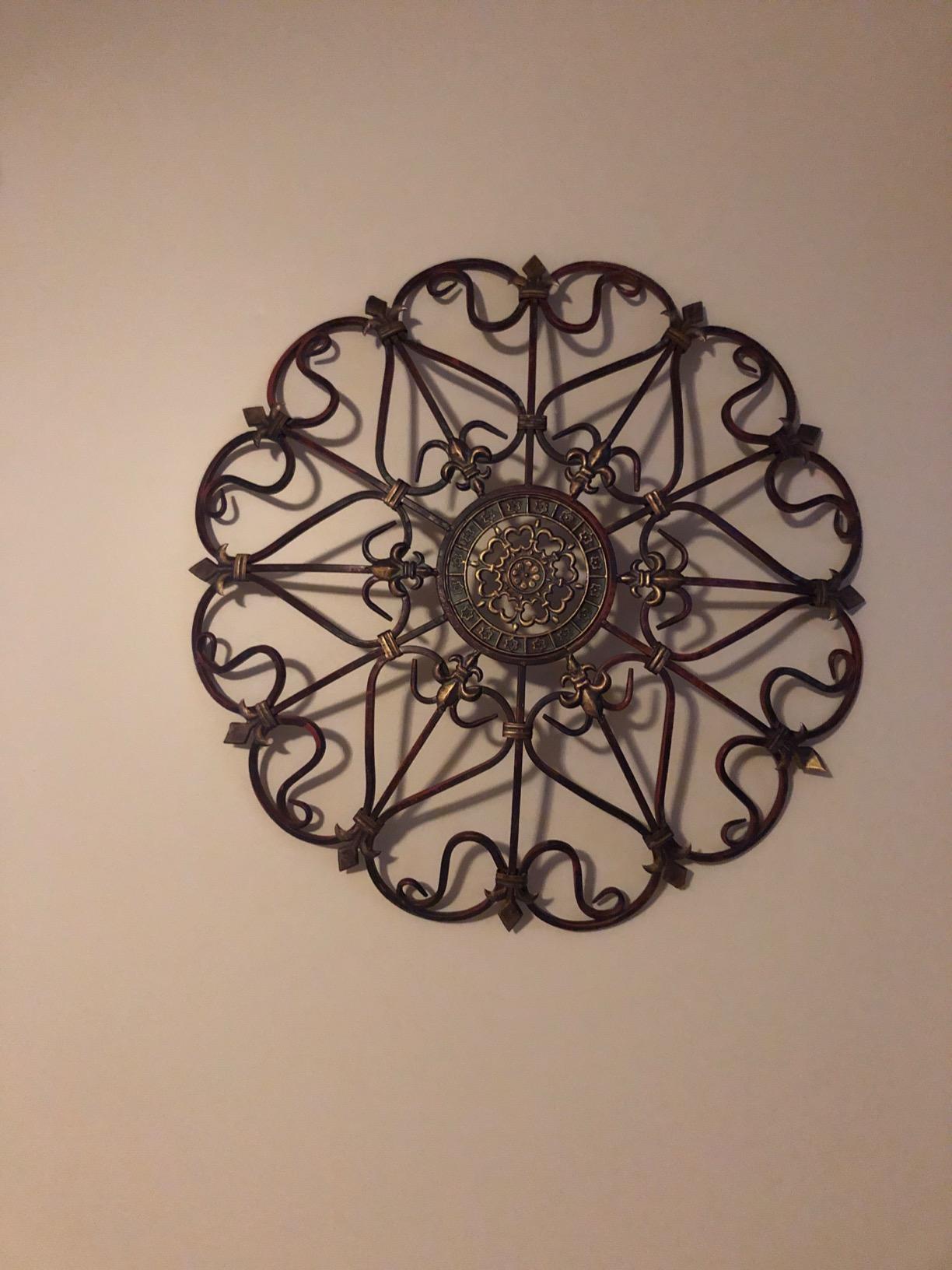 Deco 79 Metal Scroll Home Wall Decor Wall Sculpture, Wall Art 29