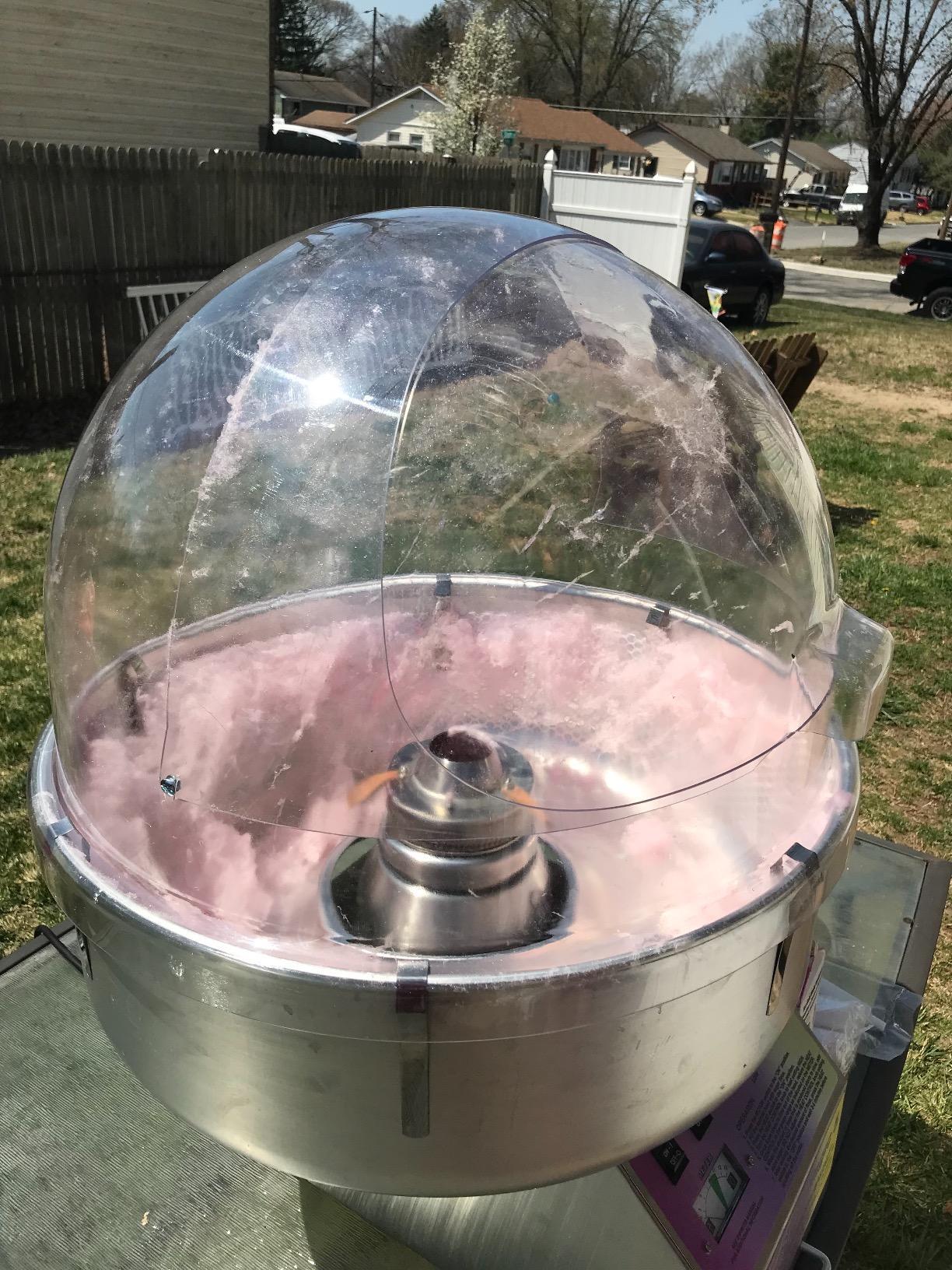 Paragon Spin Magic 5 Cotton Candy Machine with Metal Bowl for Professional Concessionaires Requiring Commercial Quality & Construction customer photo 2