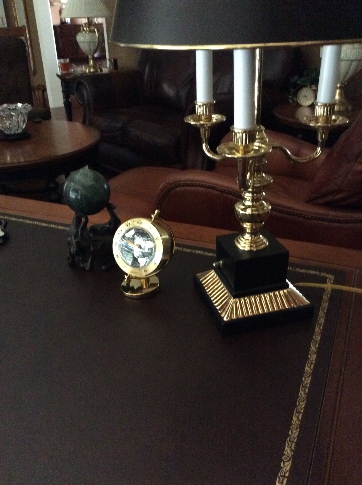 SEIKO QHG106GLH Brass Globe Non Ticking Desk and Table Clock with 24 Time Zones, Gold, 5 x 4 Inches customer photo 1