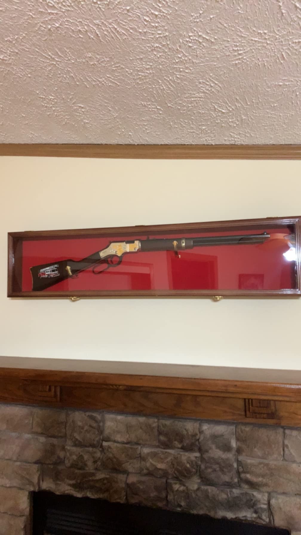 Single Rifle Display Case Wall Rack Cabinet w/UV Protection - Lockable, Cherry customer photo 1