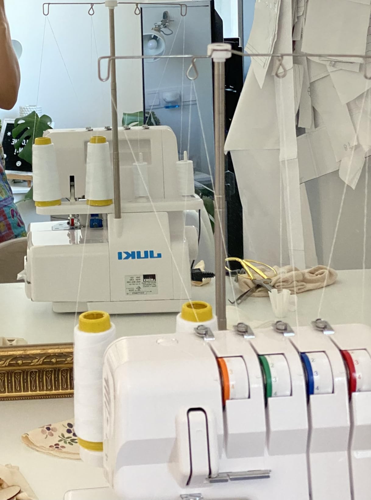 Juki MO-50E 3 or 4 Thread Serger, Lay In Tensions, Adjustable Differential Feed, Built In Rolled Hem, Automatic Lower Looper Threader, Retractable Upper Knife customer photo 1