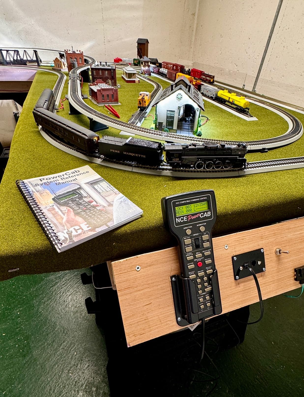 NCE Power Cab DCC Starter Set customer photo 2