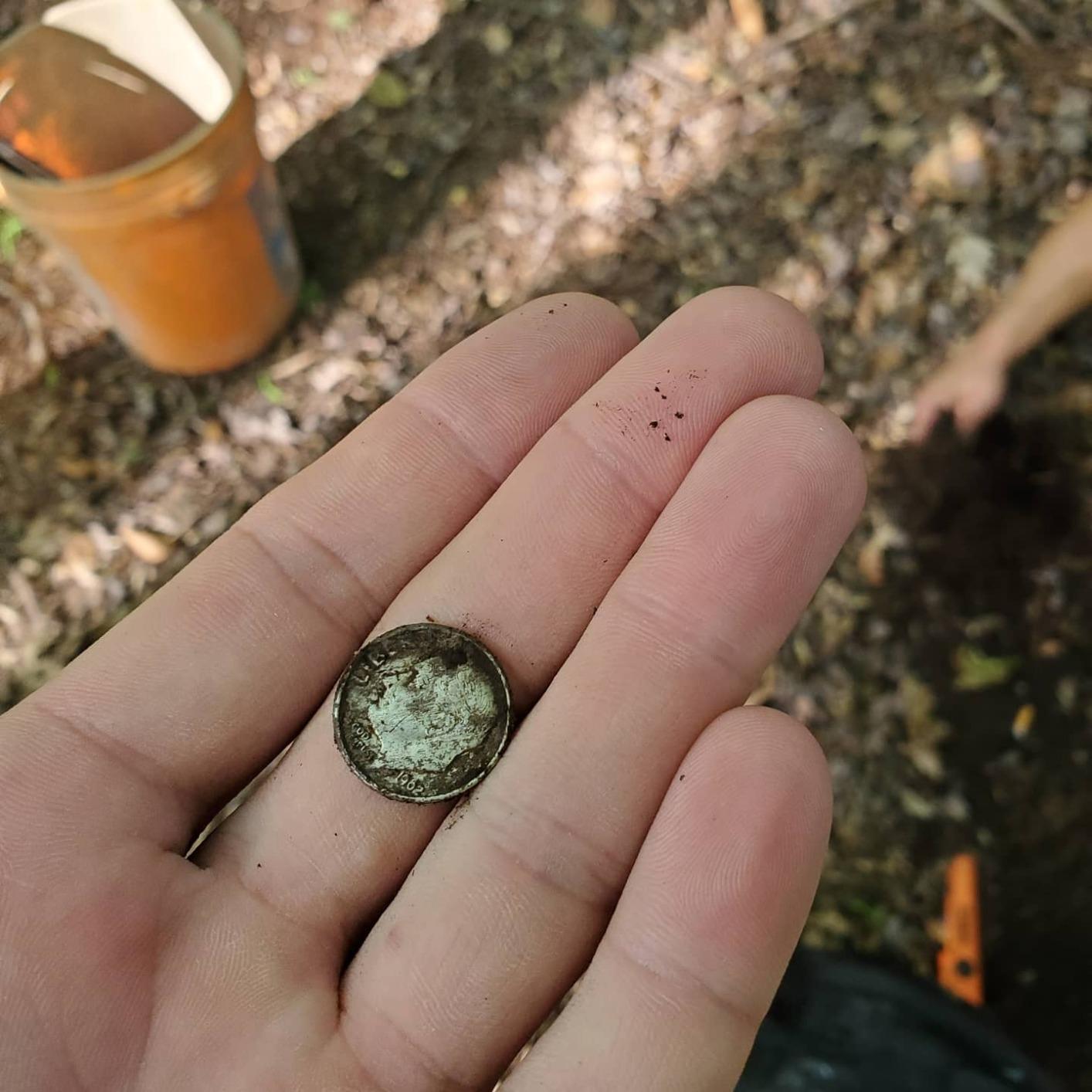 Garrett AT Pro Metal Detector - Made in The USA - Waterproof to 10ft, Proportional Audio, Iron Audio, Fast Recovery, Digital Target ID, Includes MS-2 Headphones customer photo 1