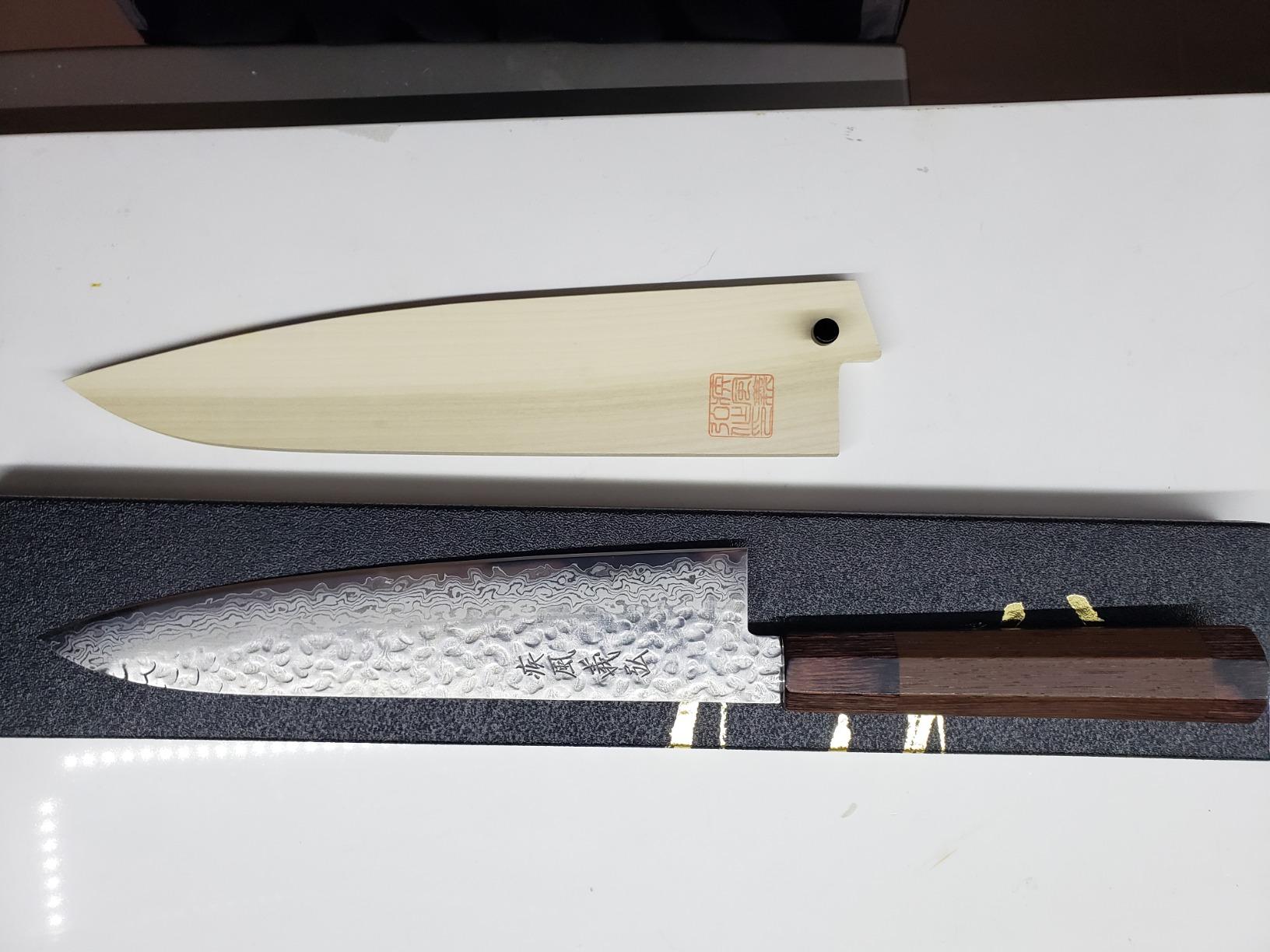 VG10 46 Layers Hammered Damascus Gyuto with Octagonal Shitan Rosewood Handle customer photo 1