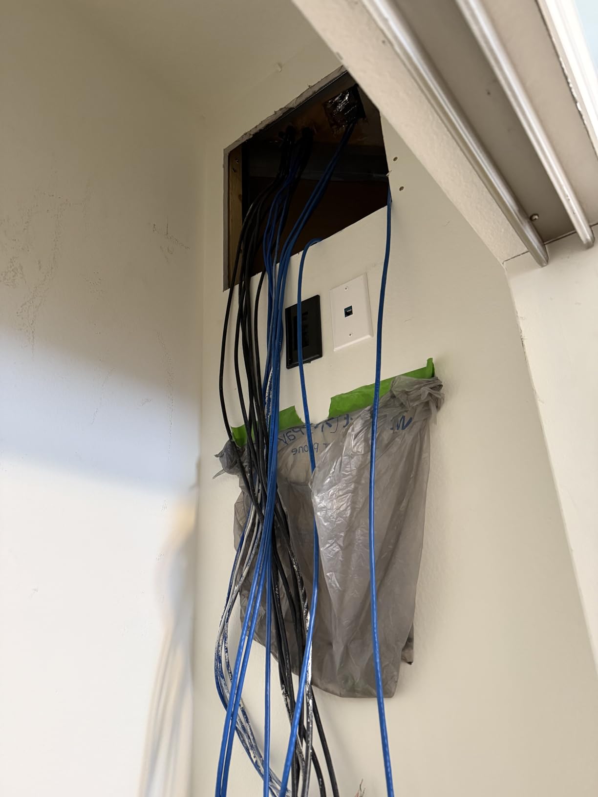 Legrand - OnQ 12 Inch Cable Management, In-Wall Media Box, Structured Wiring Enclosure, Home Networking Panel with 2.5 Inch Openings for Wires, Glossy White, EN1200 customer photo 1