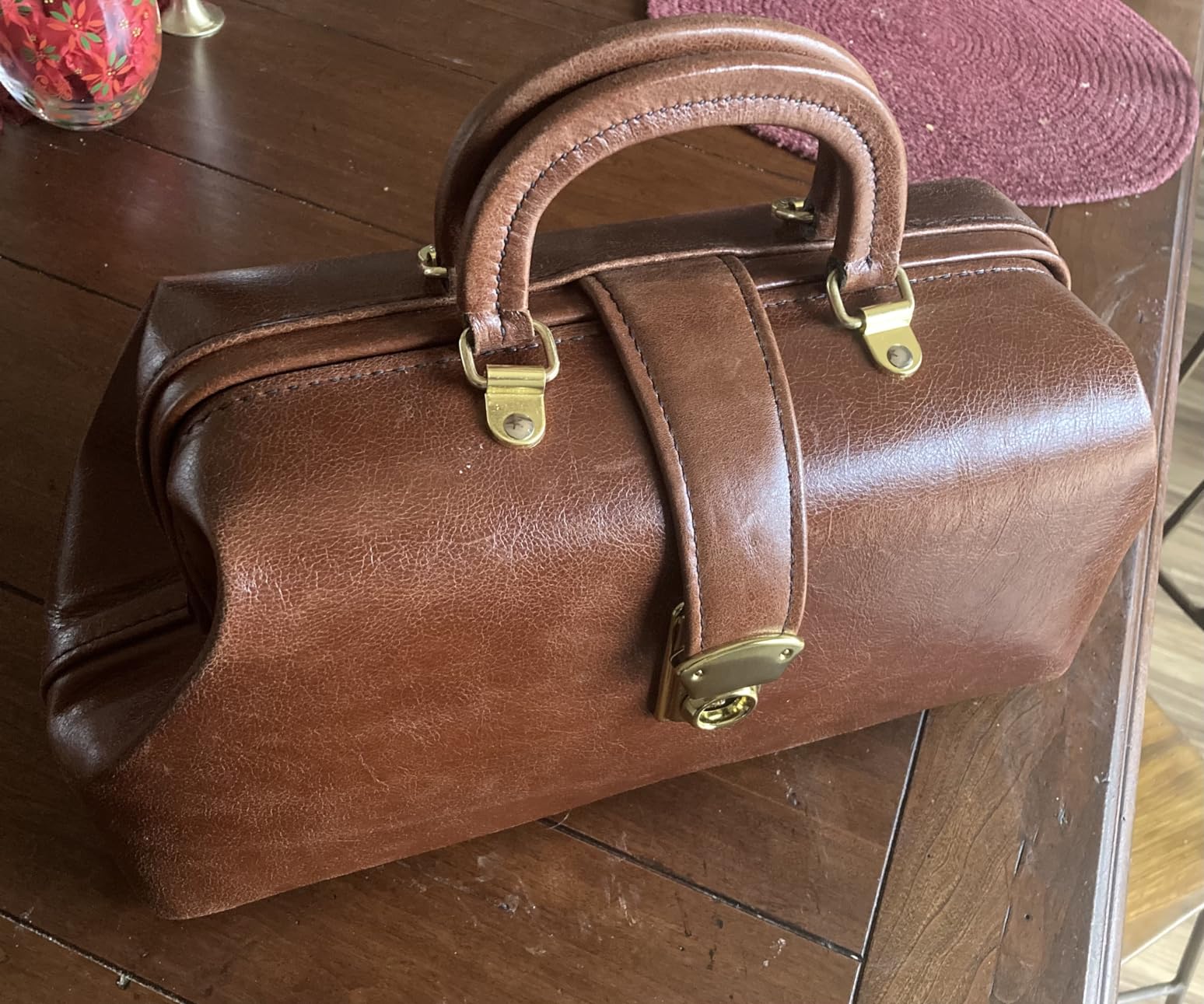 Leather Intern Student Line Doctor Bag - Medium (14