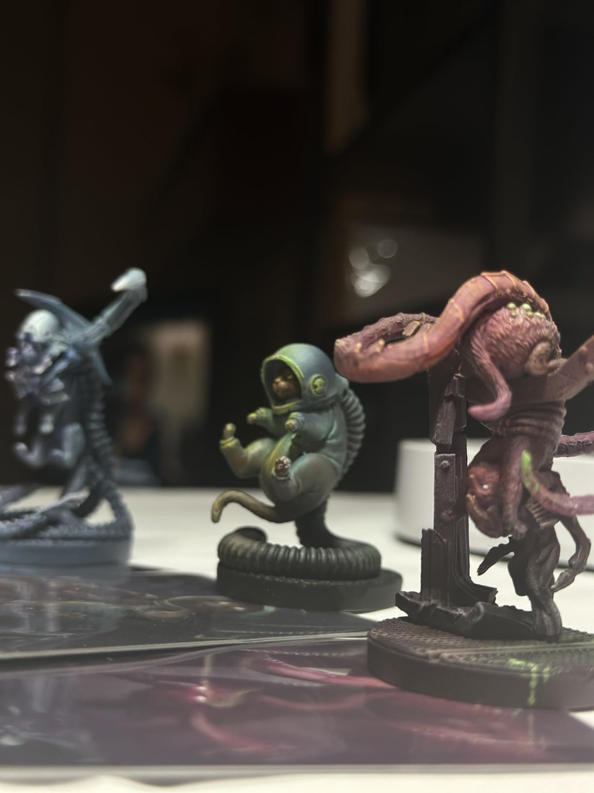 Master Airbrush Cool Runner II Airbrush Kit with Dual Fan Air Compressor, 3 Airbrushes, Cleaning Brushes, Holder, Color Mixing Wheel & How-To Air Brush Manual, Gravity & Siphon Feed customer photo 2