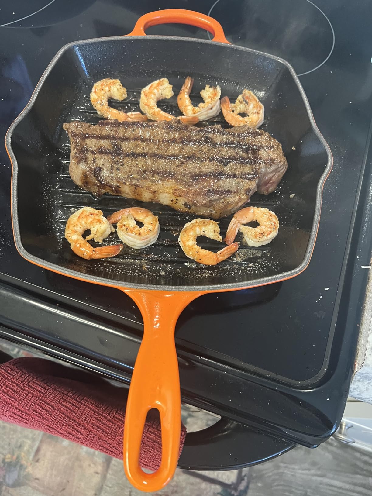 Le Creuset Enameled Cast Iron Signature Square Skillet Grill, 10.25