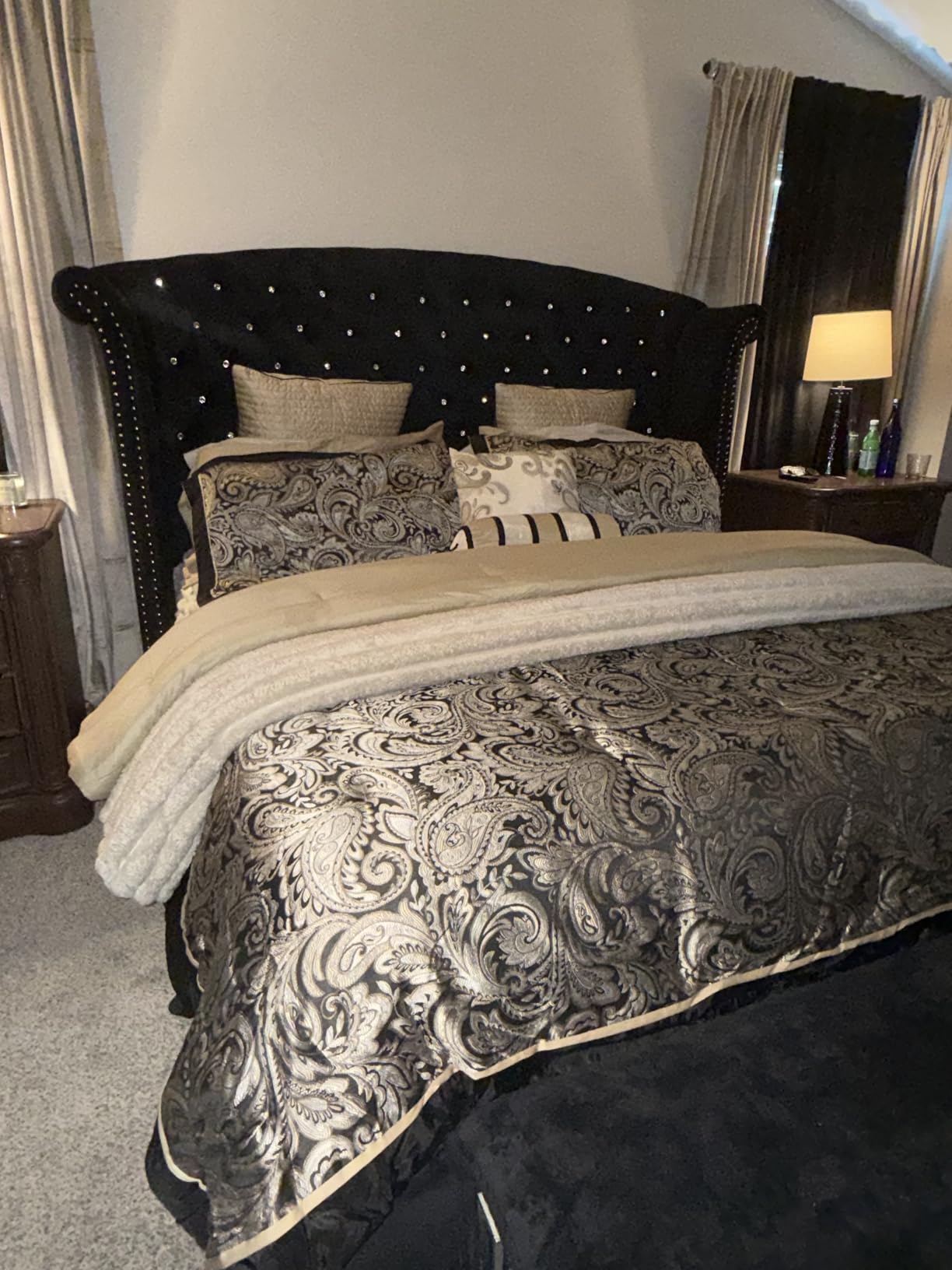 Madison Park Aubrey Cozy Comforter Set, Faux Silk Jacquard Paisley Design - All Season Down Alternative Bedding with Cotton Bed Sheets, Bed Skirt & Toss Pillows, King Black 12 Piece customer photo 1