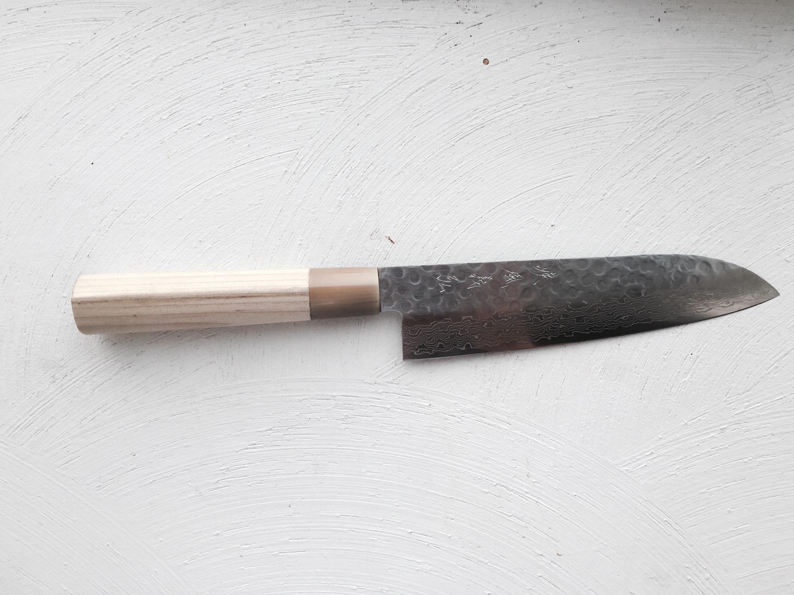 VG10 46 Layers Hammered Damascus Santoku with Ambrosia Handle customer photo 1