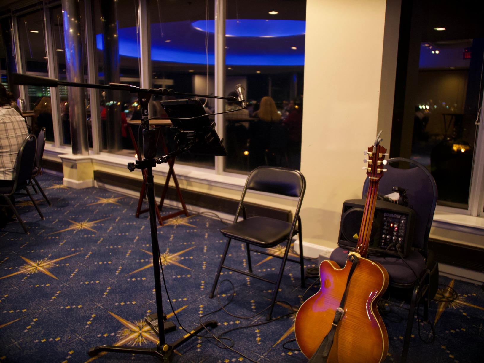 Behringer EUROLIVE B207MP3 Active 150 Watt 6.5