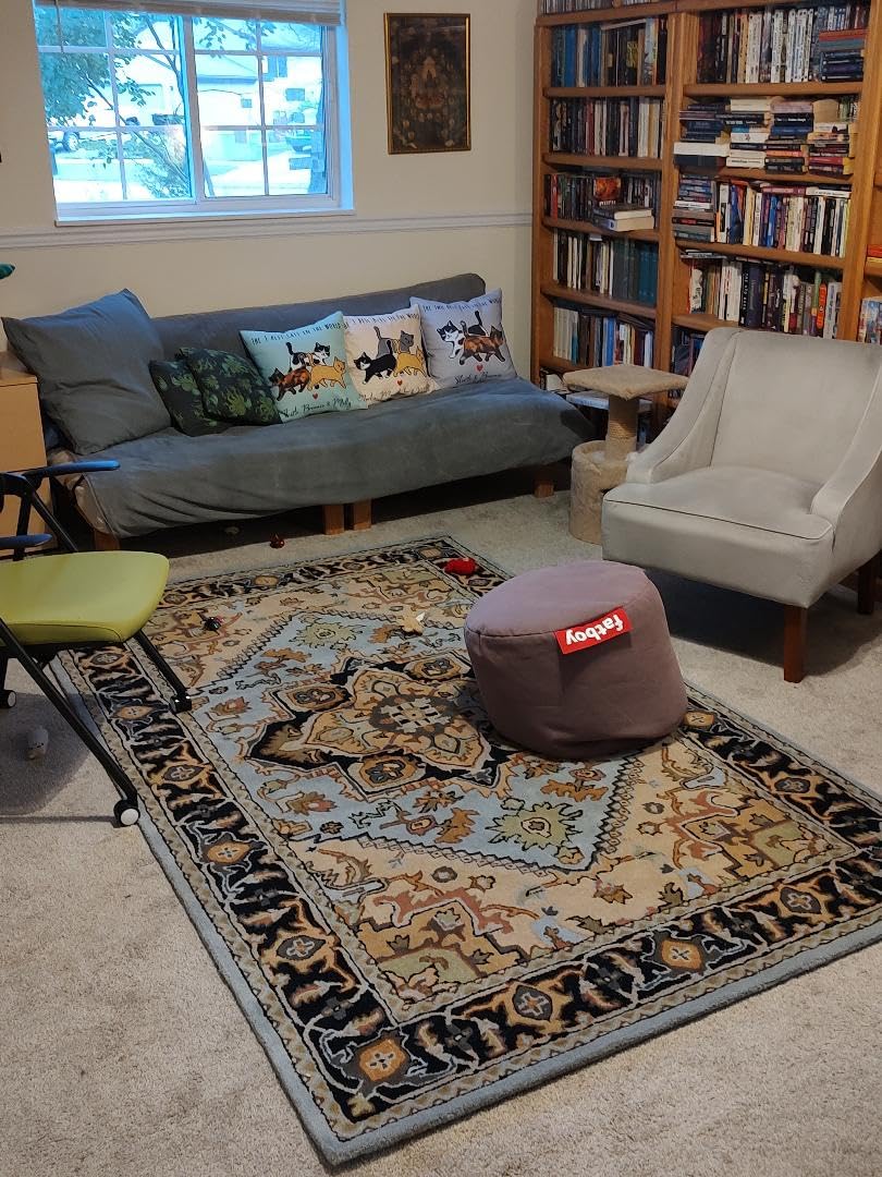 SAFAVIEH Area Rug 8x10 - Heritage Collection - Large - Red, Handmade Wool, Traditional Oriental Medallion Design customer photo 2