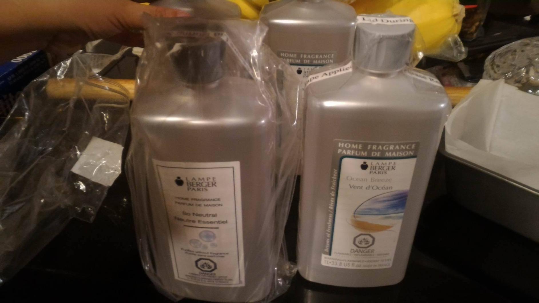 Ocean Breeze Lampe Berger Refill, 1 Liter (33.8 fl oz), 2-in-1 Catalytic System, Neutralizes Odors and Diffuses Fragrance, Rose, Blackcurrant, Marine Notes, Jasmine, Made in France customer photo 2