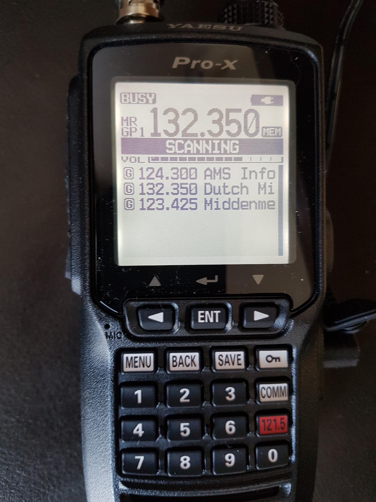 Yaesu FTA550 Handheld VHF Air Band Transceiver customer photo 2