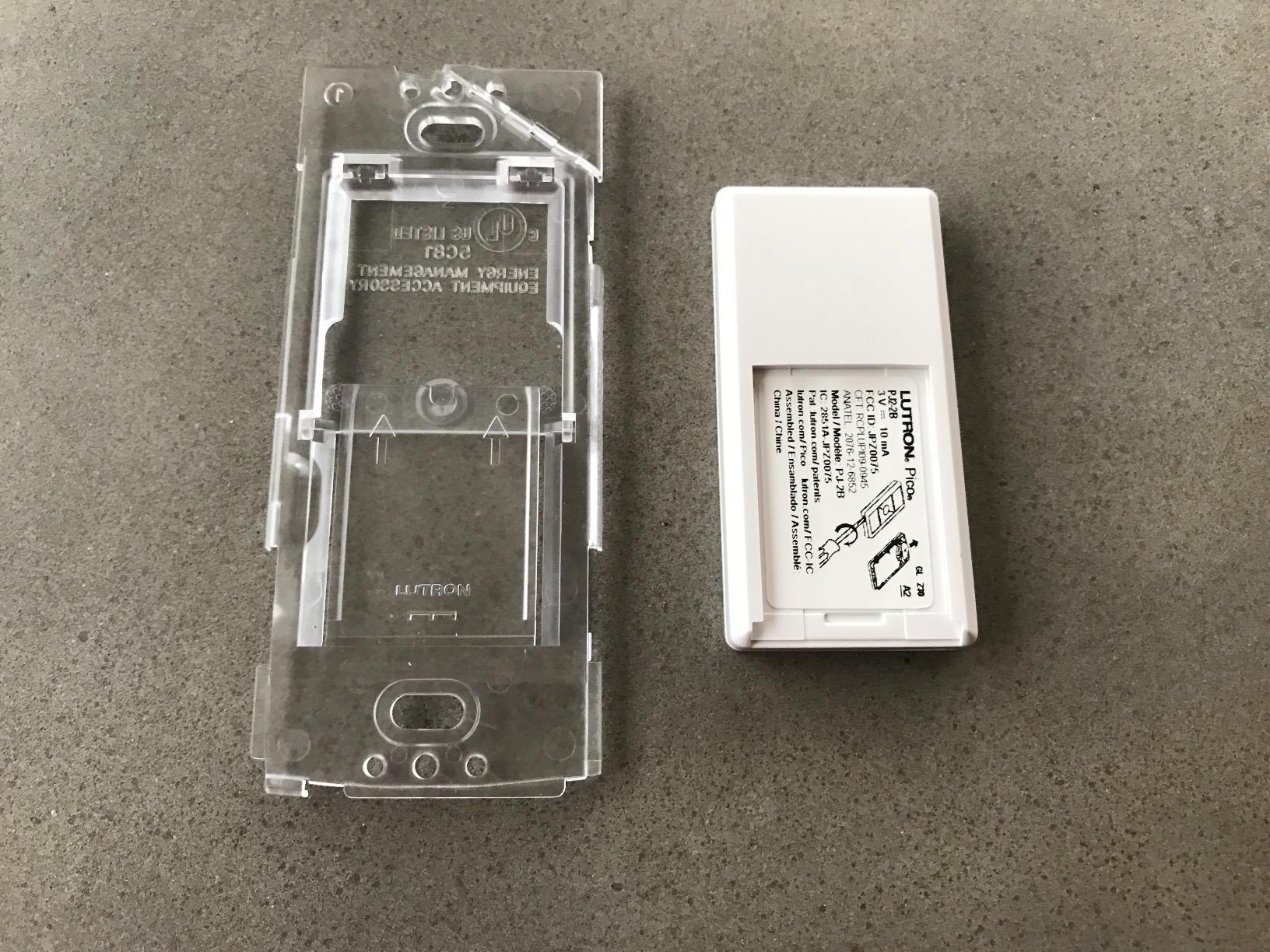 Lutron Pico Remote Wall-Mounting Kit, for Wireless 3-Way Switch Applications with Caseta Smart Dimmer Switches, Includes 3 Button Control, Wallbracket, and Wallplate, PJ2-WALL-WH-L01, White customer photo 2