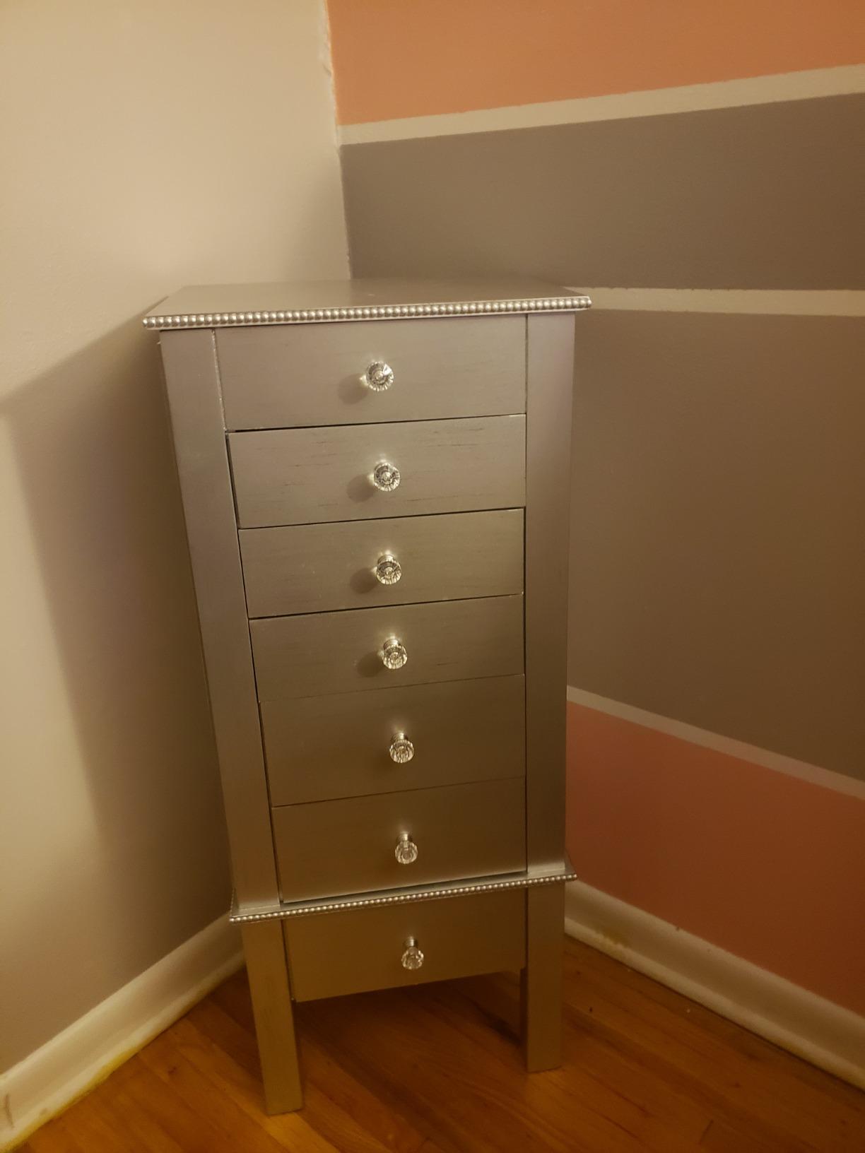 Crystal Jewelry Armoire, 6 Felt-Lined Drawers, Side Necklace Hooks, Built-In Mirror, Cord Port, Elegant Beaded Trim, Jewel Knobs, Jewelry Storage Organizer customer photo 3