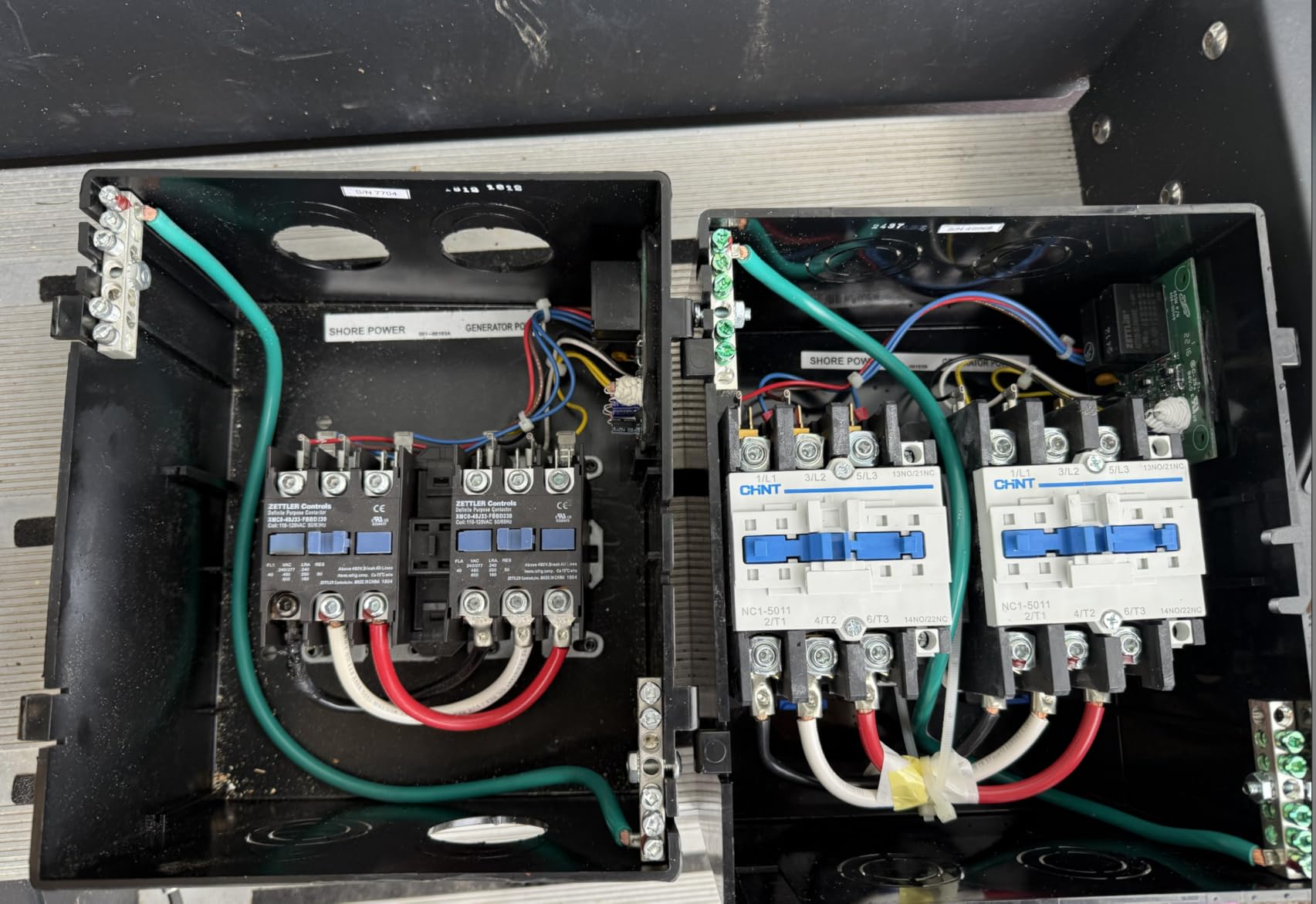 Technology Research (40100 50 Amp Surge Guard Automatic Transfer Switch,Black customer photo 1