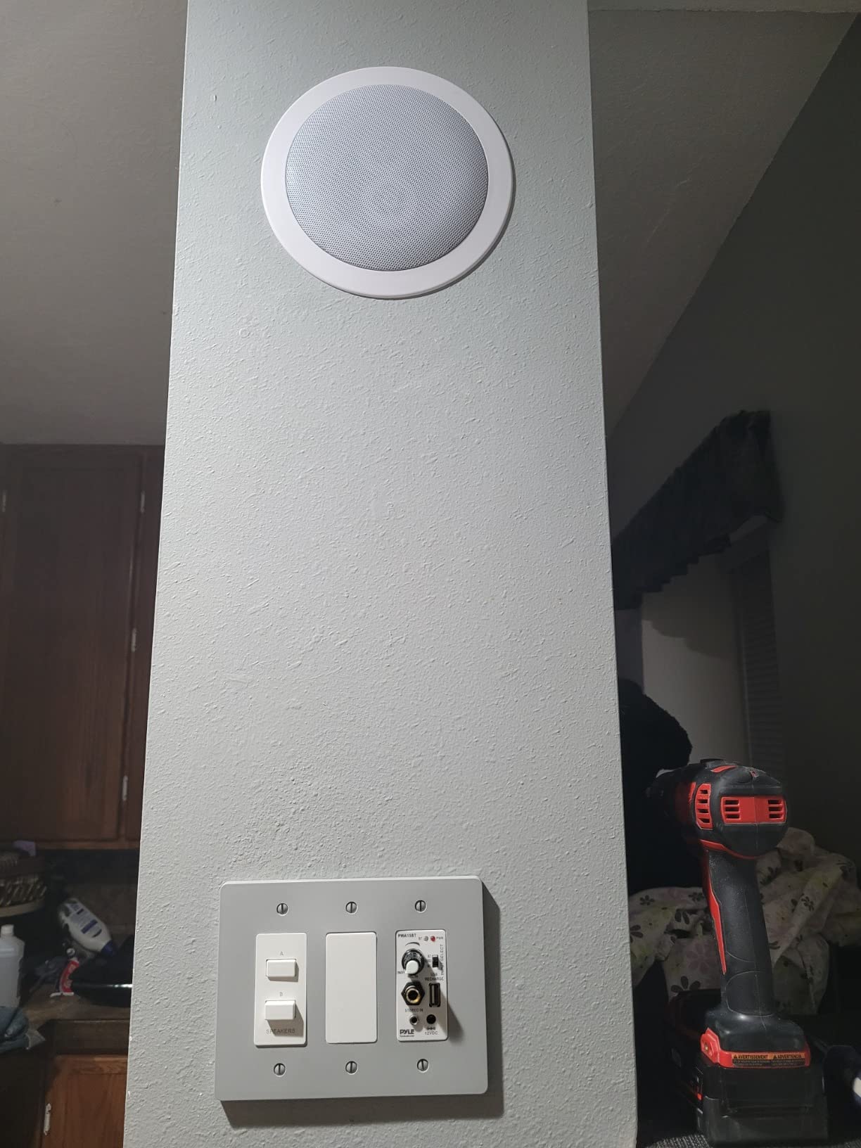 Pyle Wireless BT Receiver Wall Mount - 100W In-Wall Audio Control Receiver w/ Built-in Amplifier, USB/Microphone/Aux (3.5mm) Inputs, Speaker Terminal Block, Connect 2 Speakers, White - PWA15BT customer photo 1