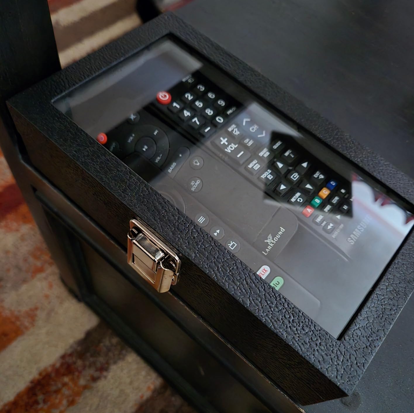 Novel Box Jewelry Organizer Box Linen Light Beige 14.75x8.25x2.1 Large Glass Jewelry Box with Lid with Metal Clasp - Gem Display Case - Jewelry Display Case for Necklaces Bracelets Rings Accessories customer photo 1