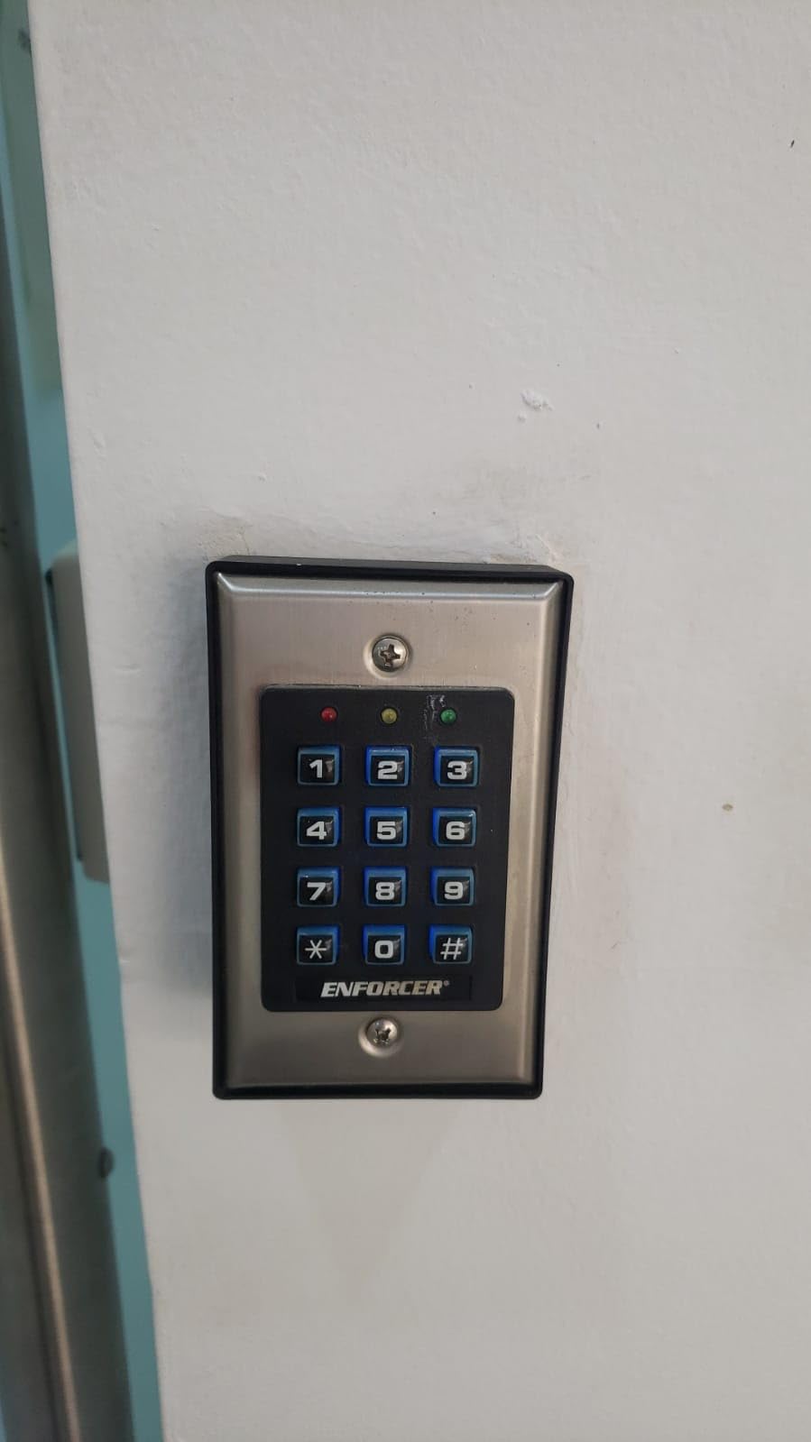 Seco-Larm Enforcer Access Control Keypad (SK-1011-SDQ) customer photo 2