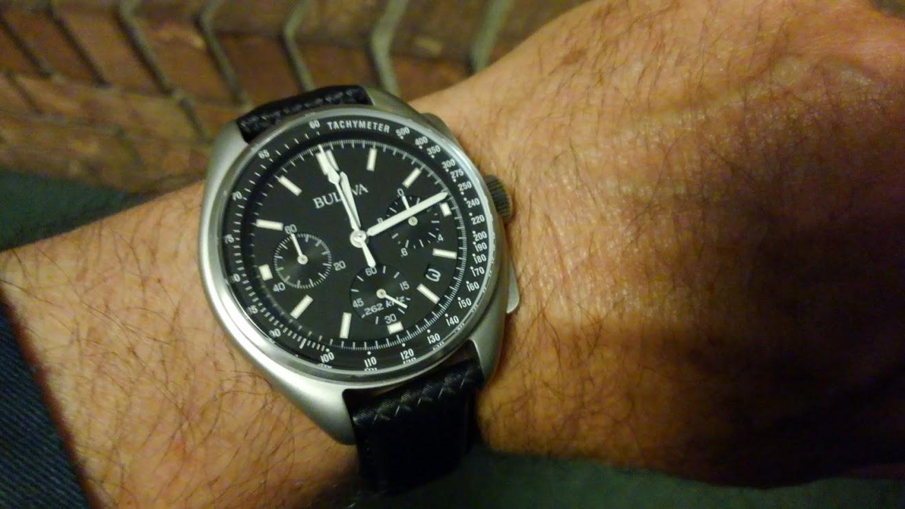 Bulova Men's Archive Series Lunar Pilot 6-Hand Chronograph High Performance Quartz Stainless Steel and Black Nylon Strap Watch Set, Sapphire Crystal Style: 96B251 customer photo 2