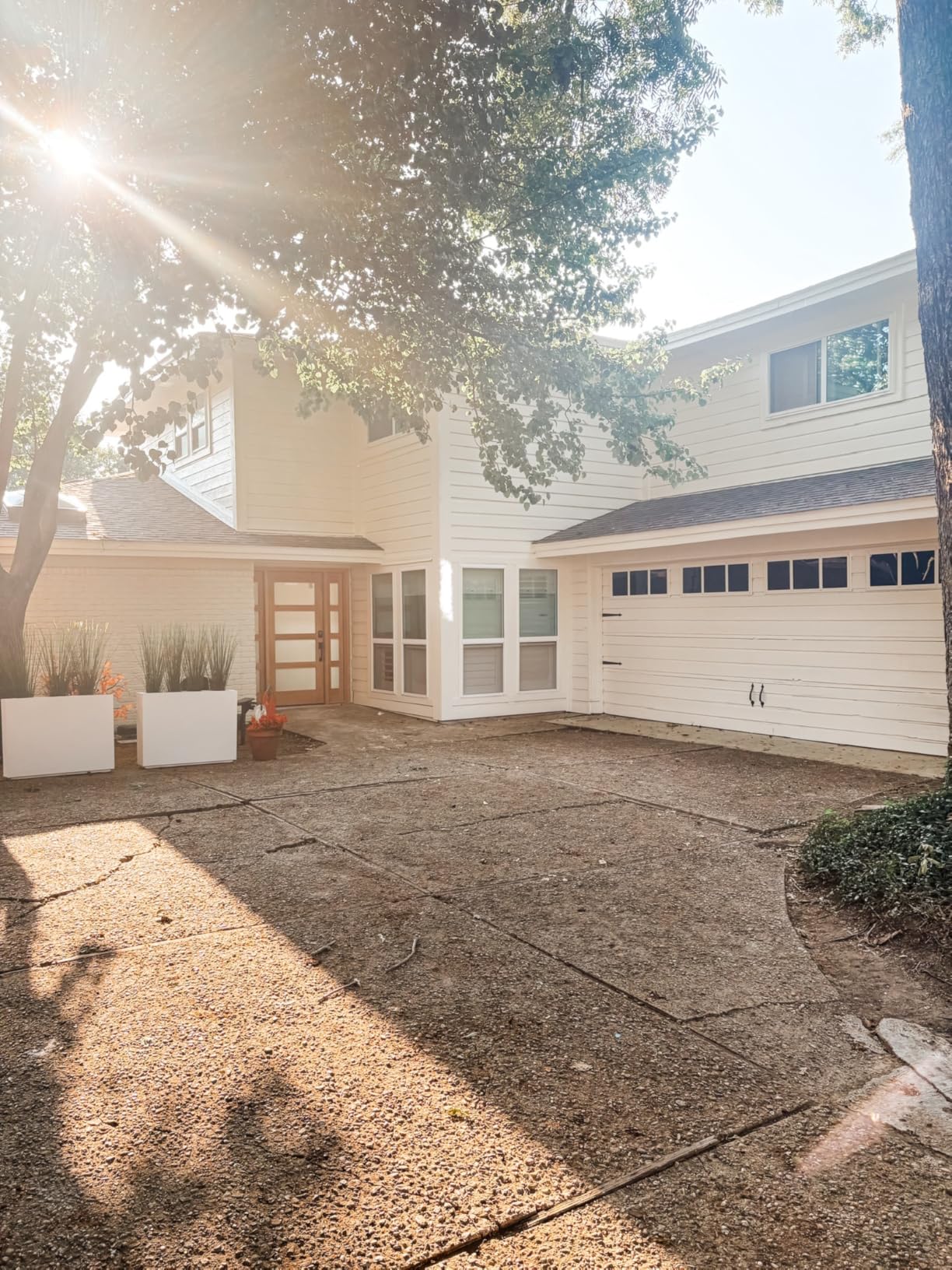 Faux Garage Door Windows, 2-Pack Simulated Window Overlay Panels for Curb Appeal, Fake Decorative Garage Door Window Covers, Easy DIY Install, Made in USA, Coach House Accents, (Heritage, White) customer photo 1