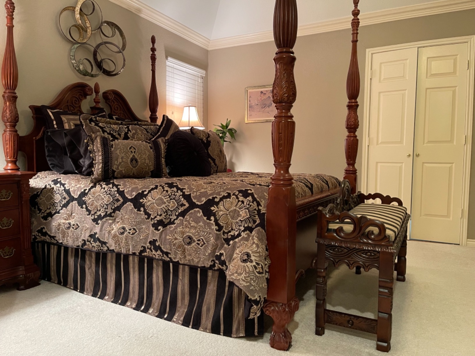J. Queen New York Bradshaw Black Comforter Set King customer photo 1
