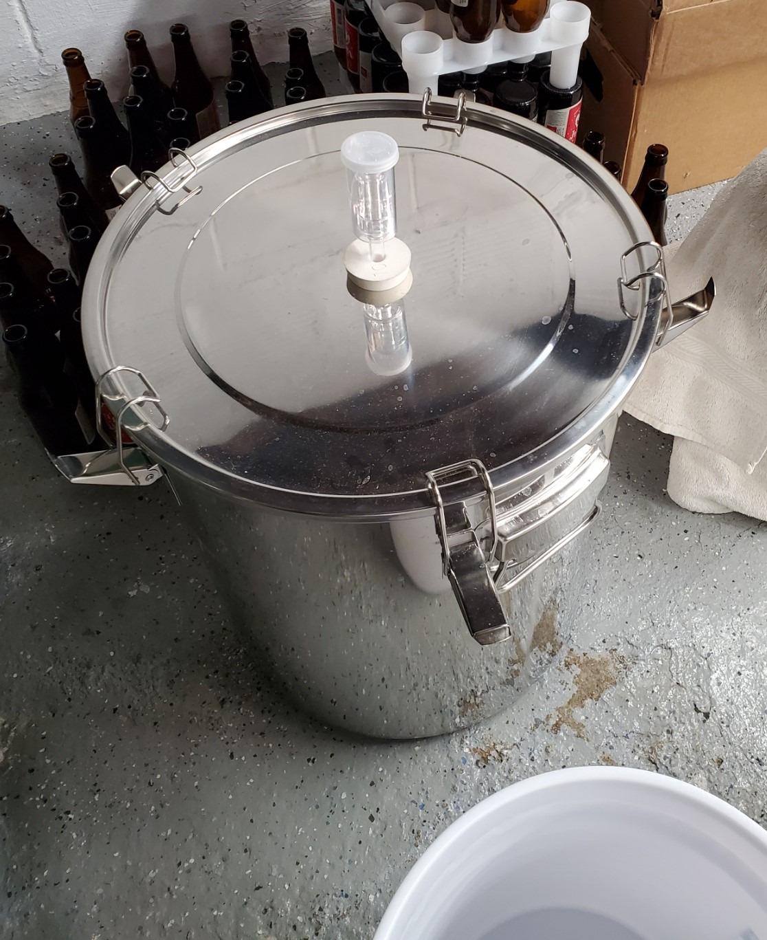 Stainless Steel Fermenter, 14 Gallon Total Capacity - Durable Wine, Beer, Mead, Kombucha Fermenter & Kettle, Ideal for 10 Gallon Batches customer photo 1