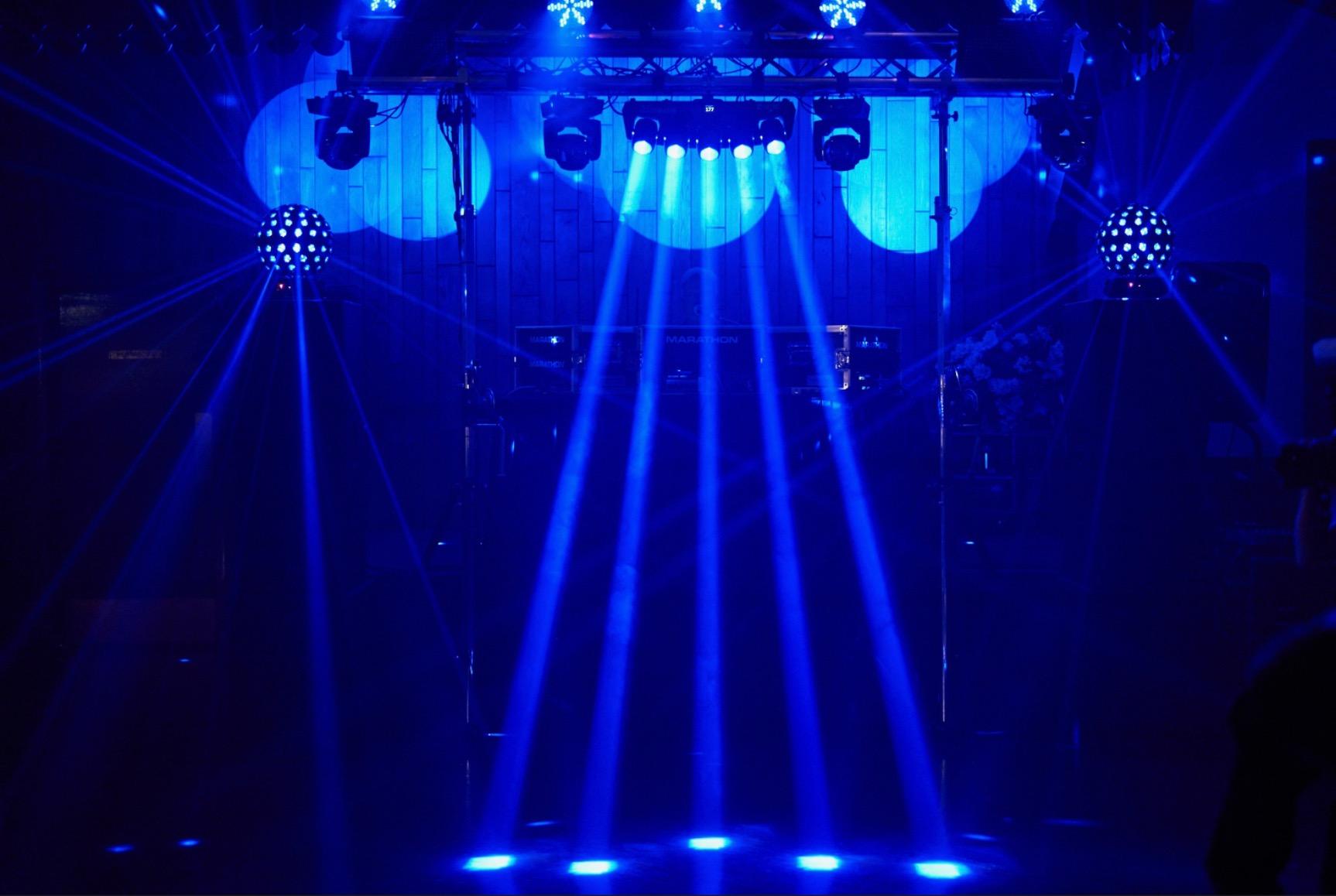 CHAUVET DJ Hurricane Haze 4D Low Profile Hazer | Adjustable Scoop Direction Control | Wired Timer Remote & Built In Dmx Operation | High Output Low Noise Fan customer photo 1