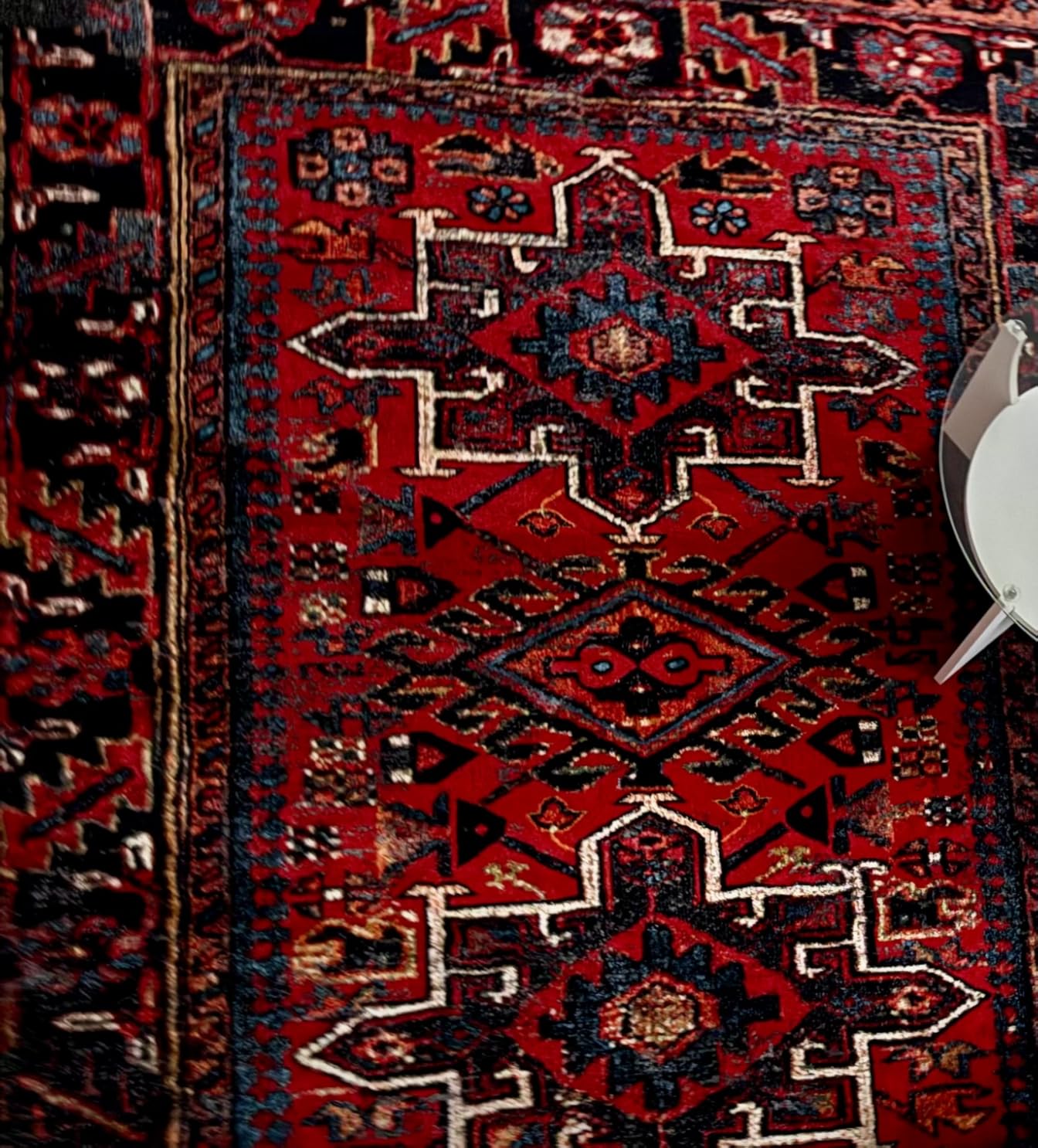 SAFAVIEH Area Rug 8x10 - Vintage Hamadan Collection - Large - Red & Multi, Traditional Persian Design customer photo 2