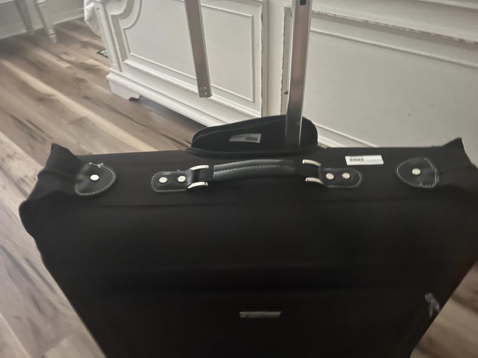 London Fog Buckingham 44 Wheeled Garment Bag, Black customer photo 2