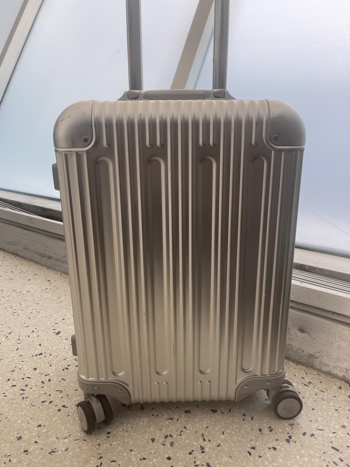 TRAVELKING All Aluminum Carry On Luggage with TSA Locks Fashion Cool Metal Hard Shell Spinner Suitcase (Silver, 20 Inch) customer photo 1