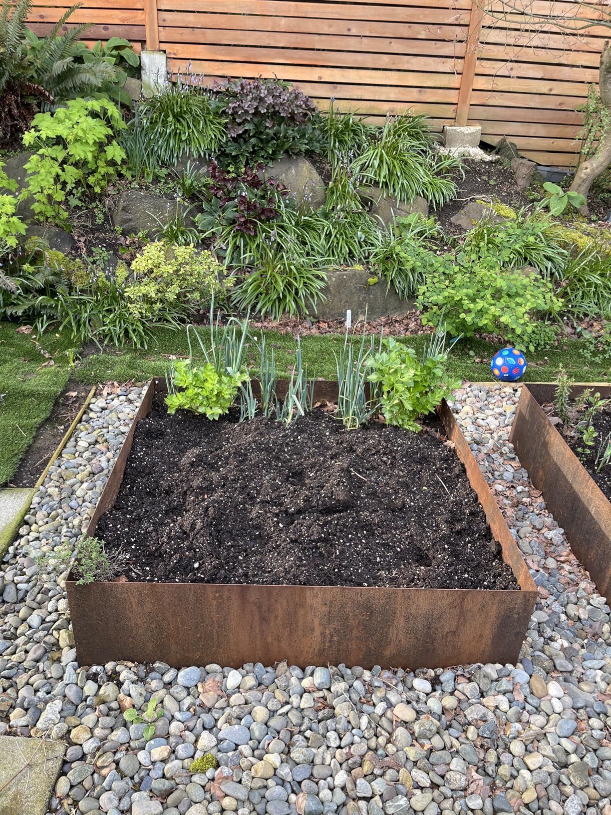 Veradek Corten Steel Series Raised Garden Bed - Large Metal Flower Bed for Outdoor Gardens customer photo 2