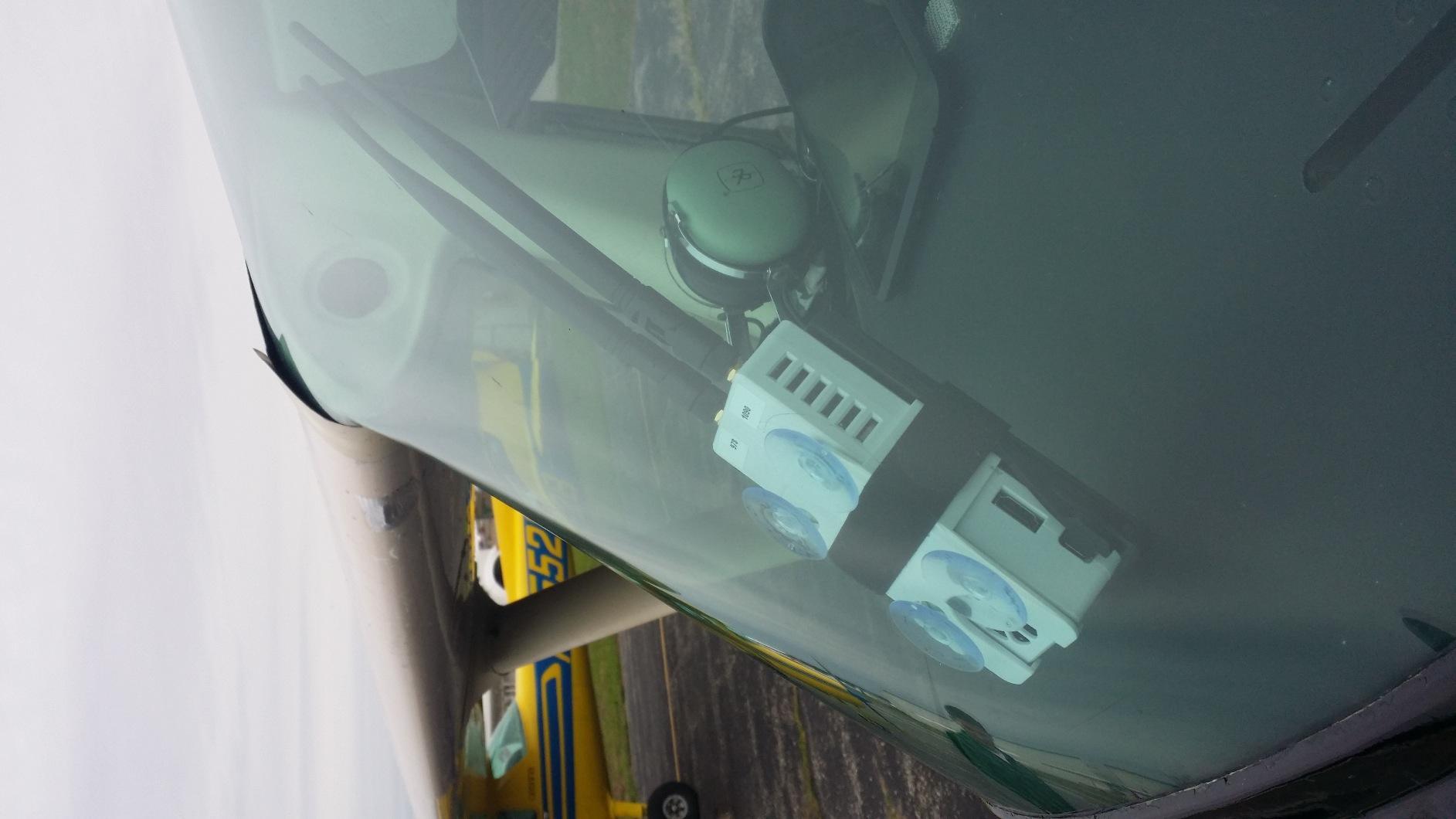 Stratux ADS-B Dual Band Receiver Aviation Weather and Traffic - Internal WAAS GPS, AHRS, Battery Pack, Suction Mount, Antennas, SDR customer photo 2