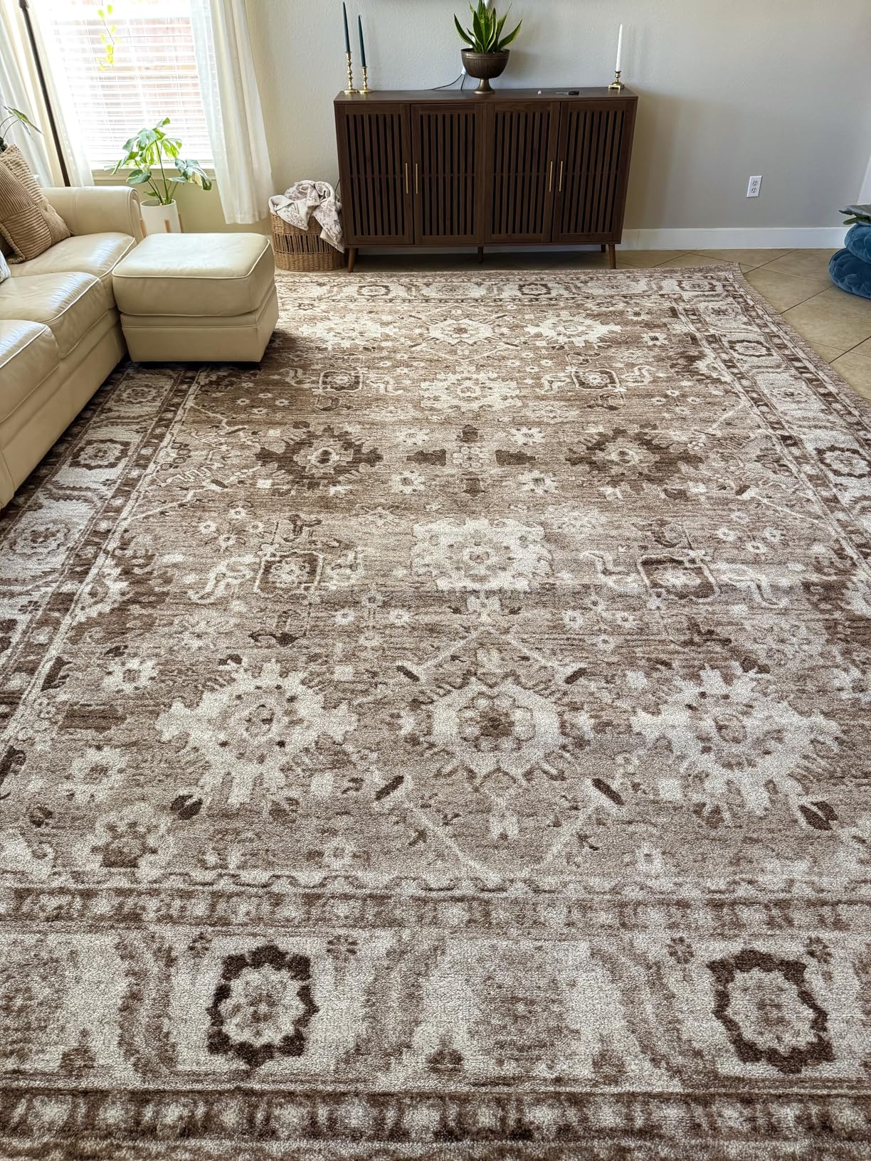 SAFAVIEH Area Rug 8x10 - Vintage Hamadan Collection - Large - Dark Grey & Ivory, Traditional Persian Design, Non-Shedding & Easy to Clean, Ideal for Living Room, Bedroom, Dining Space (VTH214M) customer photo 2