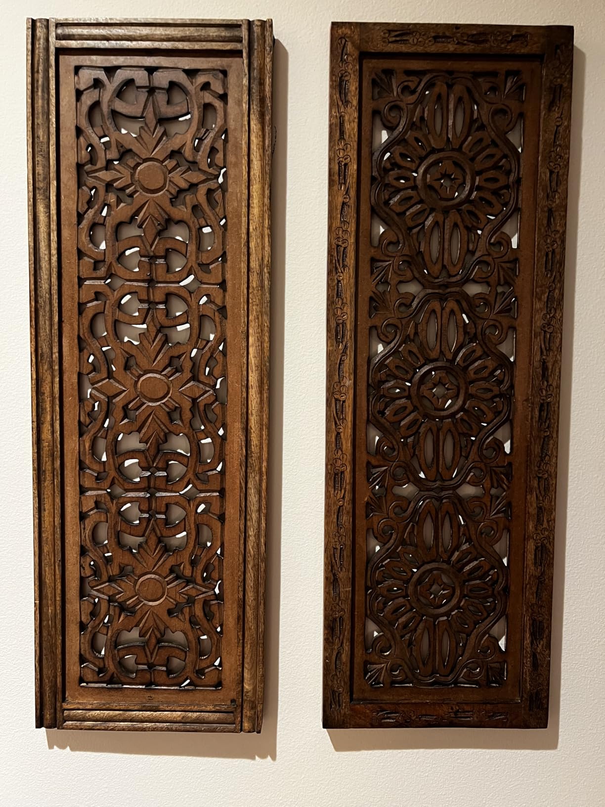 TUP THE URBAN PORT Floral Hand Carved Wooden Wall Panels, Assortment of Two, Rustic Brown customer photo 1