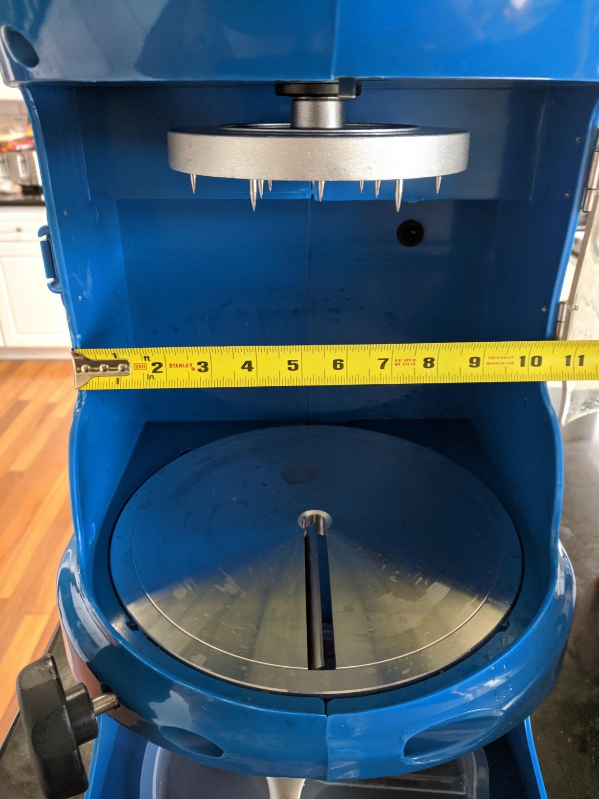 Great Northern Popcorn Snow Cone Machine - Electric Block Ice Shaver with Adjustable Blades for Parties, Events, and More customer photo 2