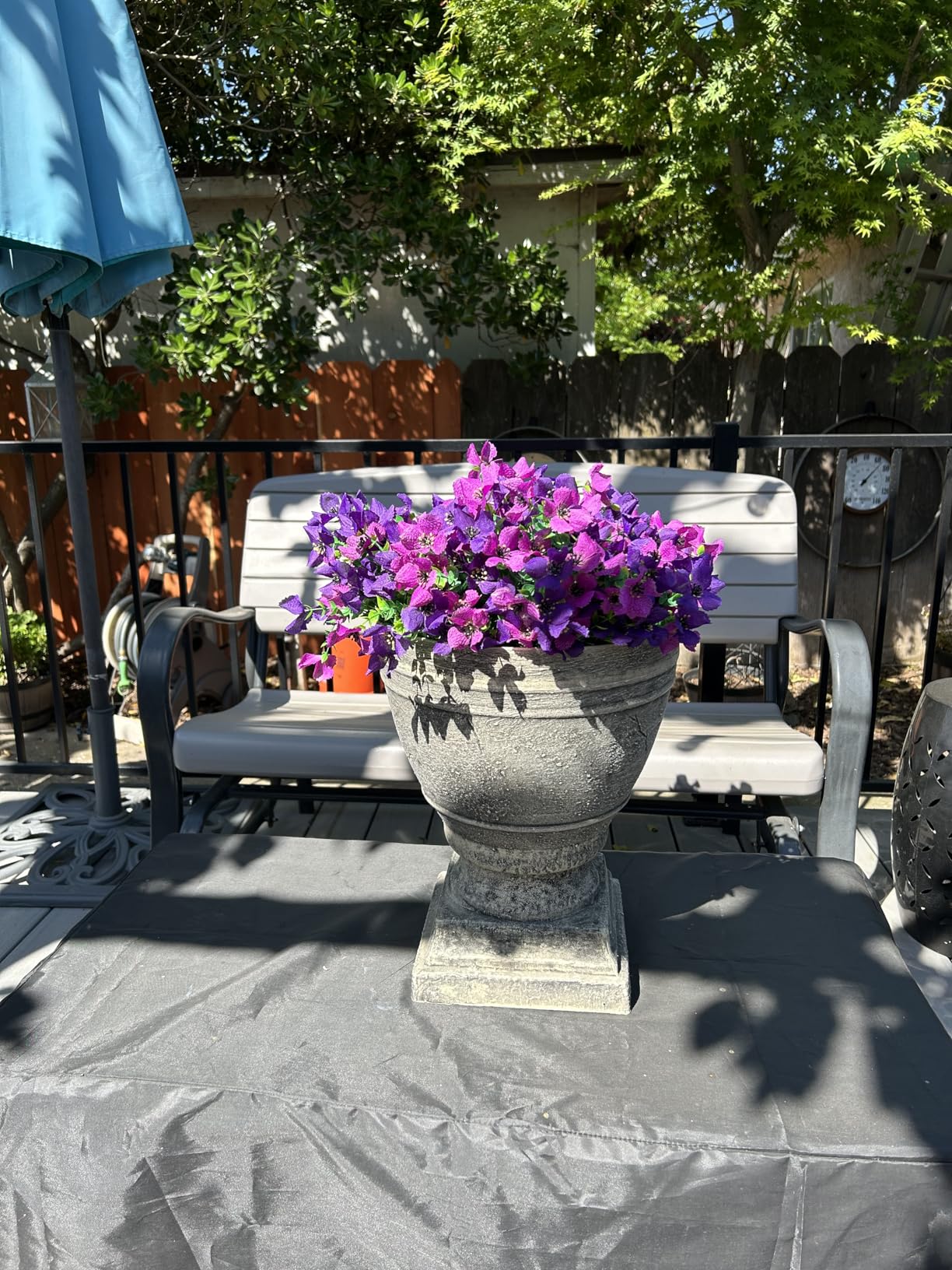 Classic Home and Garden Spartan Urn Planter - Timeless Plant Urn for Floral Displays - Durable Indoor & Outdoor Plastic Garden Planters (14