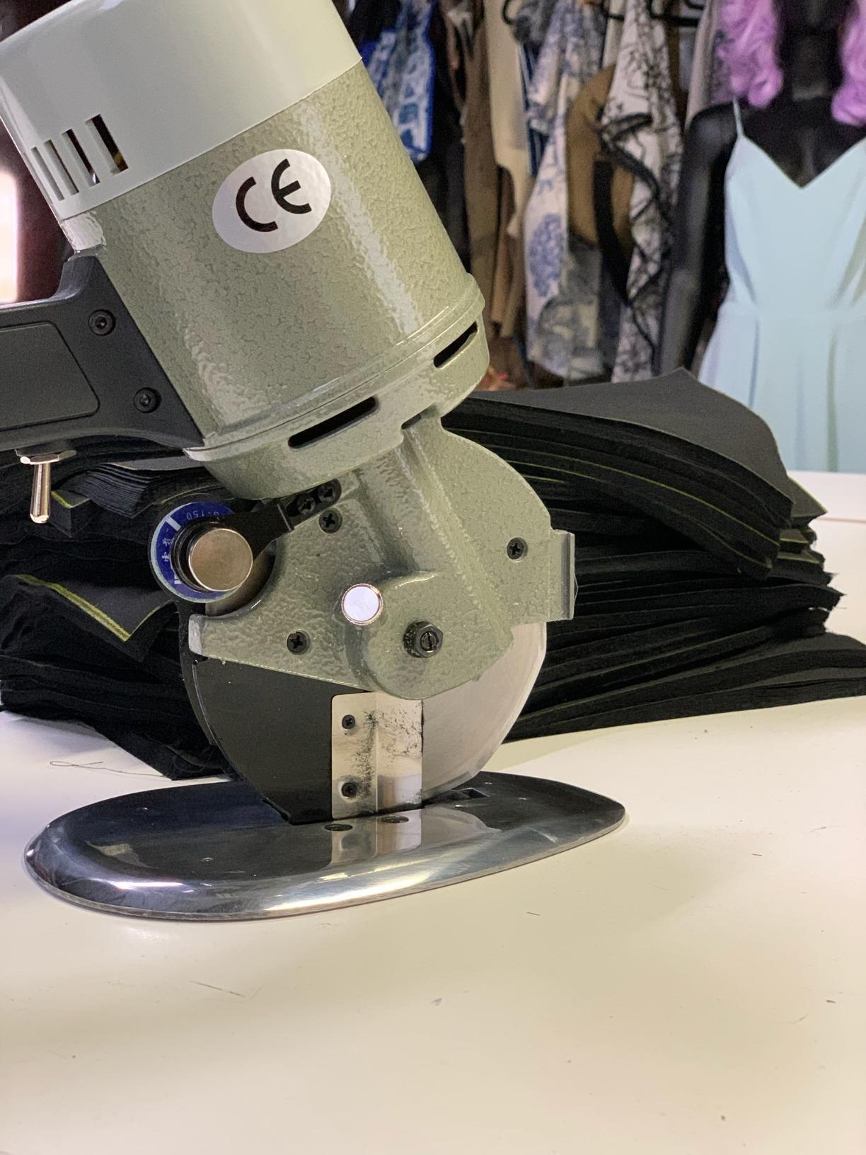 CGOLDENWALL YJ-125A Electric Rotary Fabric Cutter, Multi-layer Fabric Scissors with 1.57