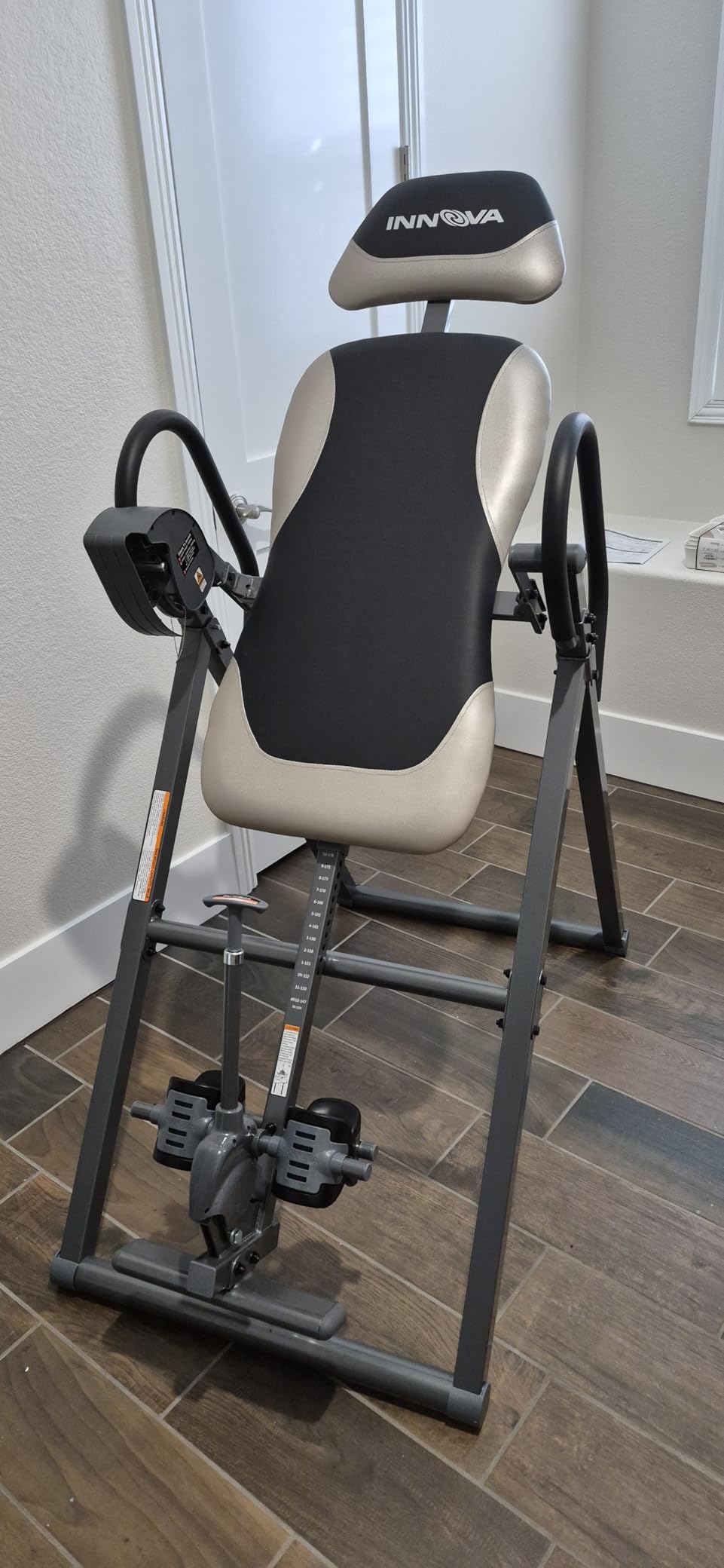 Innova ITX9900 Inversion Table with Air Lumbar Support, Black/Gray customer photo 2