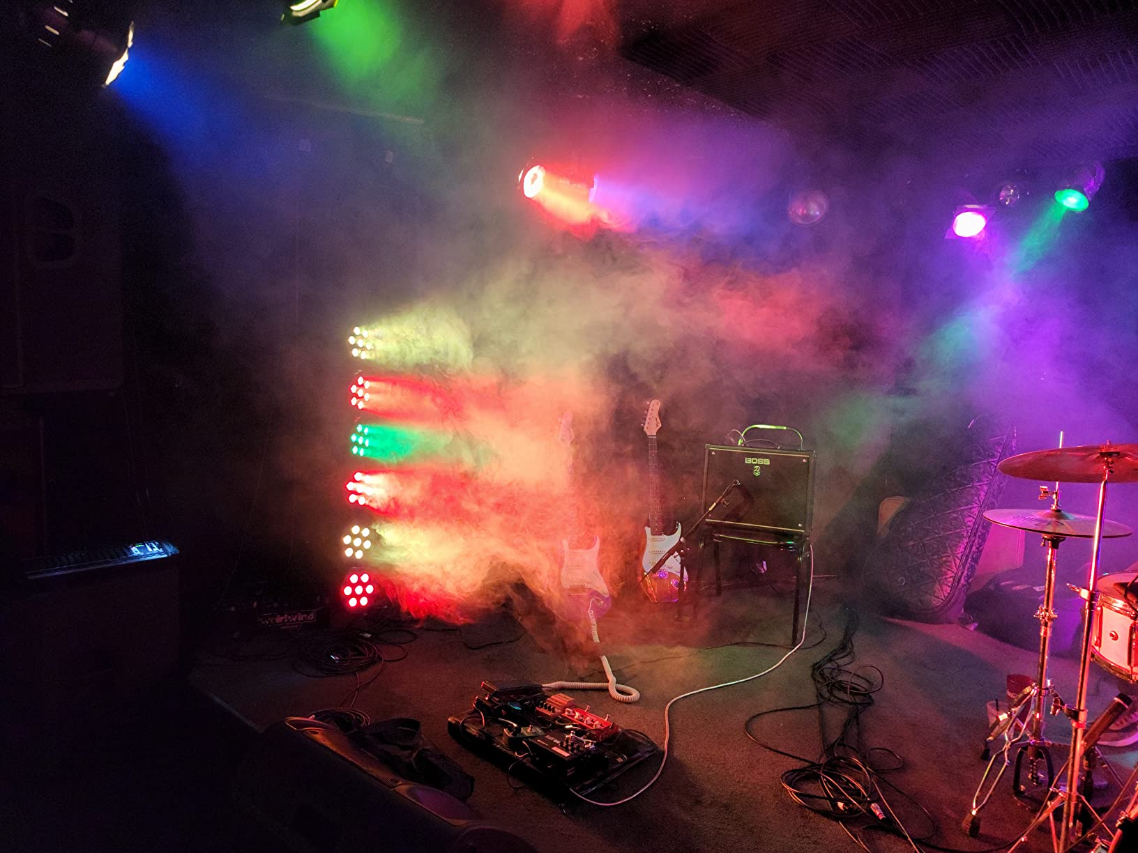 Rockville ROCKFORCE 384 Channel DMX Light/Fog Lighting Controller, MIDI Control, 30 Scene Banks, 6 Chases, LED Display, for DJs and Stage Lighting customer photo 2