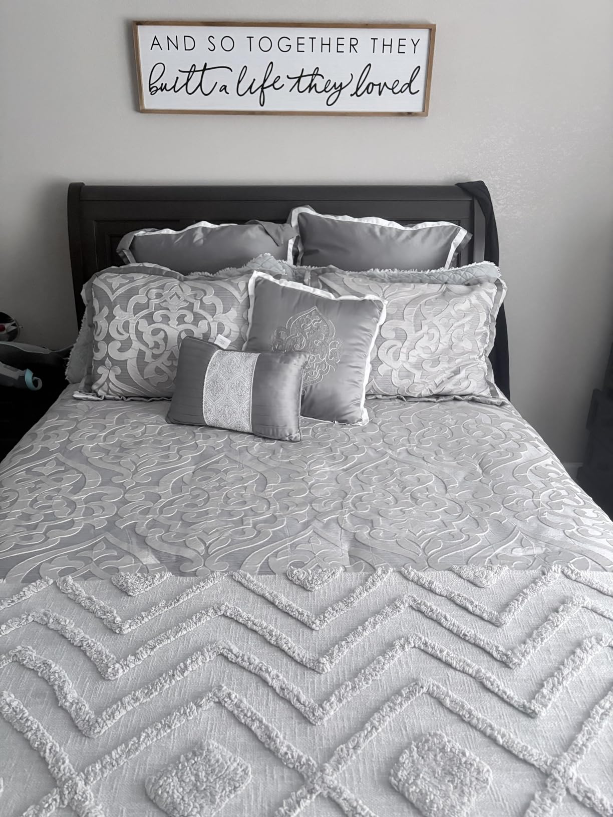 Madison Park Odette Cozy Comforter Set Jacquard Damask Medallion Design - Queen, Silver 8 Piece customer photo 1