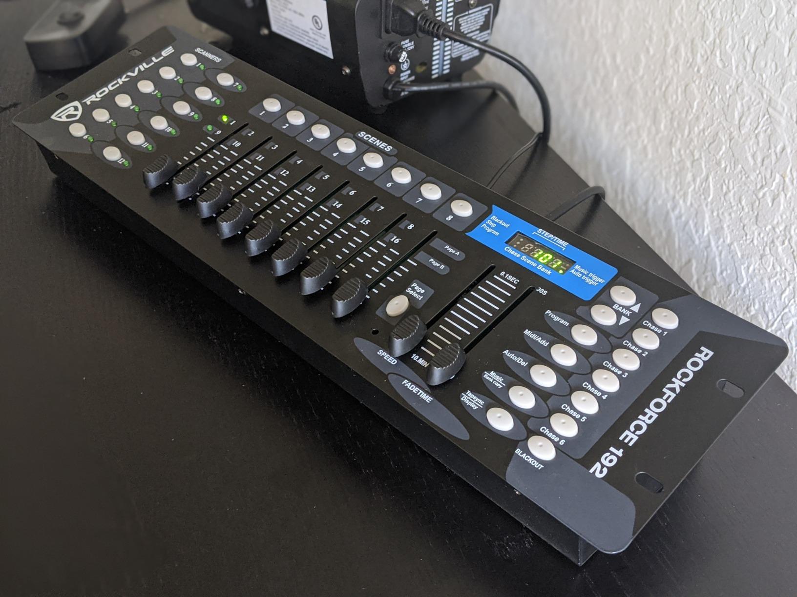 Rockville ROCKFORCE 192-Channel DMX Lighting Controller, Sound-Activated, Programmable Scenes, LED Display, for DJs and Live Events customer photo 2