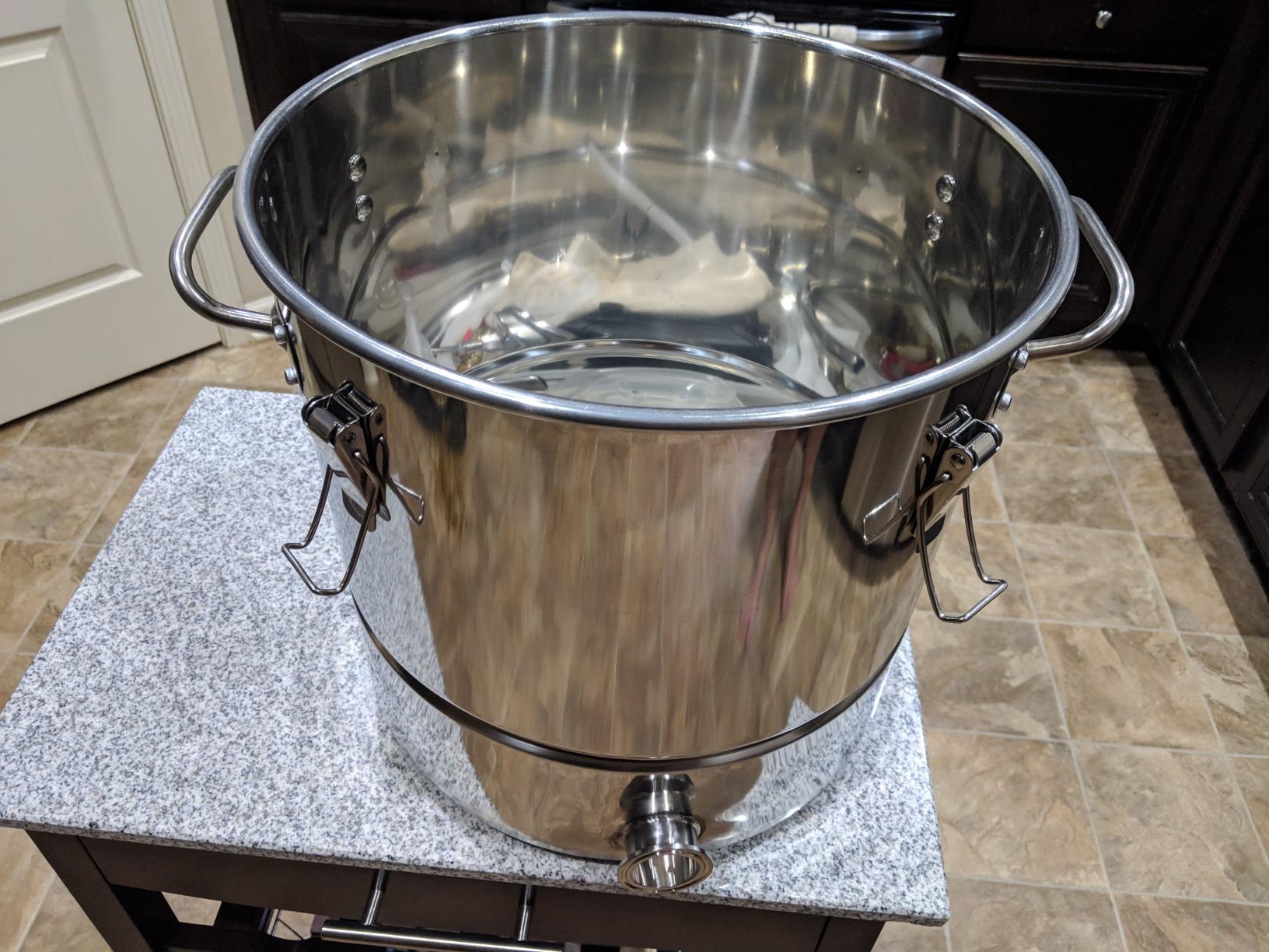 VEVOR Alcohol Still 18.5Gal/70L Alcohol Distiller with Ceramic Balls for Purer Wine Distillery Kit customer photo 1