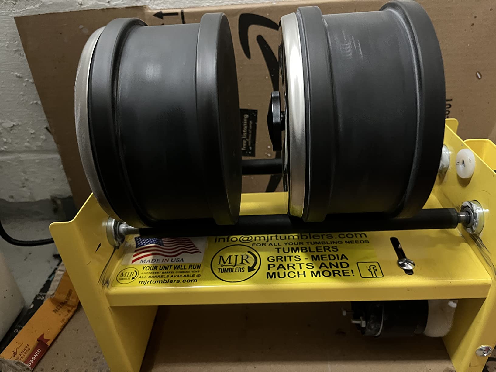 MJR Tumblers Commercial Duty 10lb Rock Tumbler. Capable of Running 4 Different Barrel Sizes & Combinations. Unmatched Quality, Durability & Versatility customer photo 2